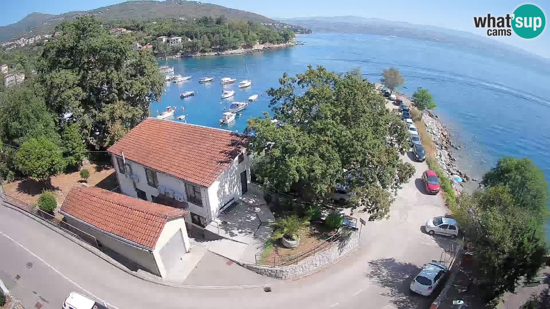Ika Harbor Webcam – LIVE View of the Harbor and Opatija Lights