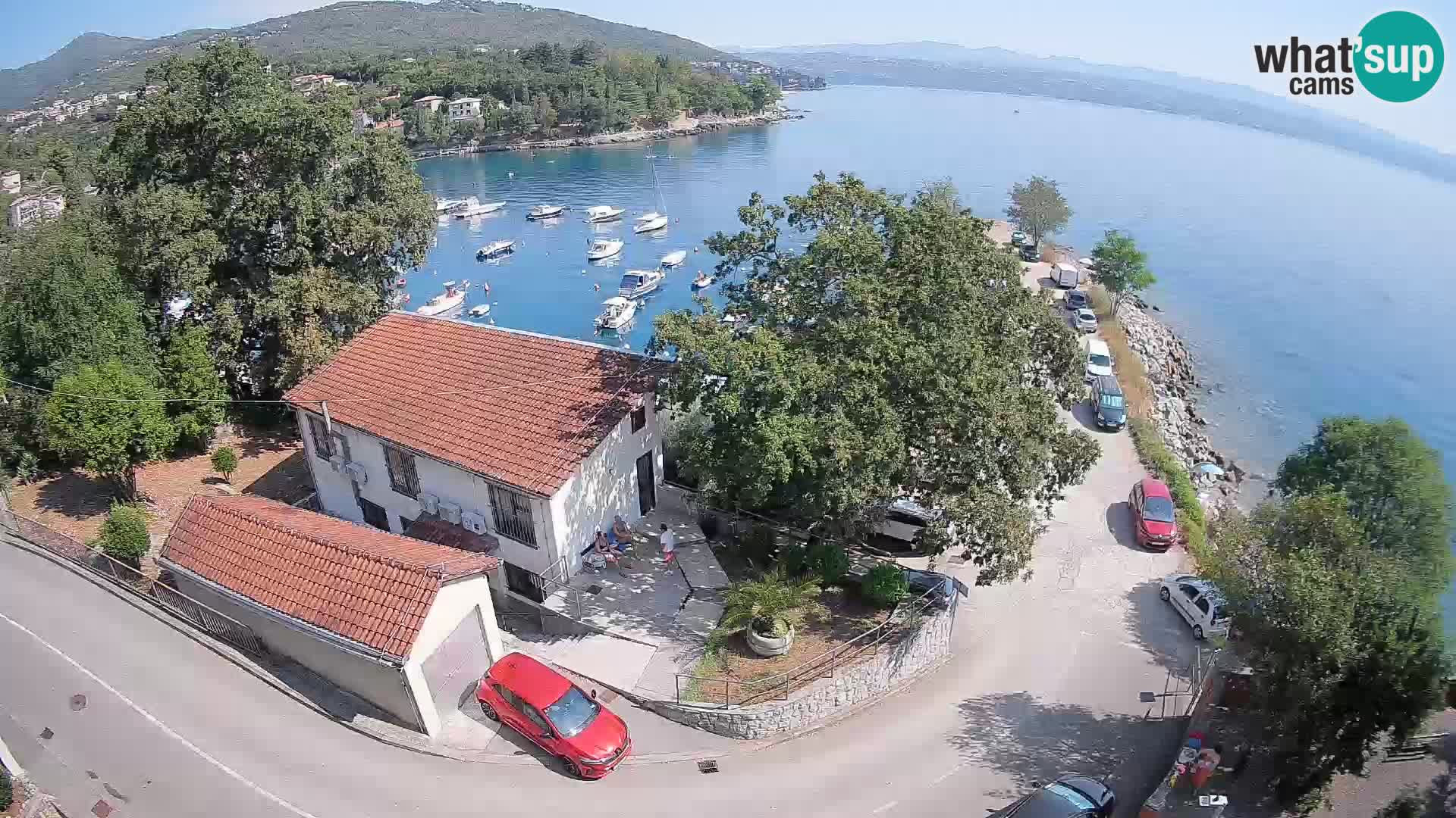 Ika Harbor Webcam – LIVE View of the Harbor and Opatija Lights