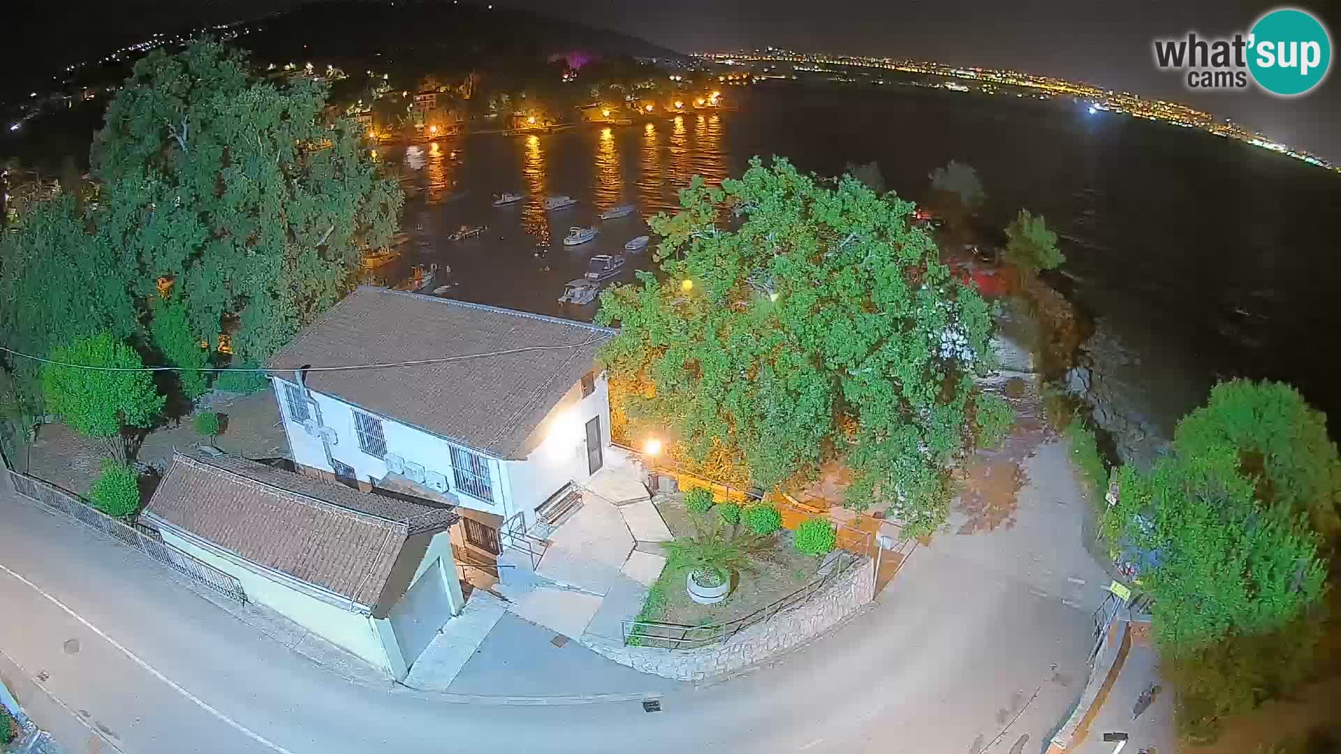 Webcam puerto de Ika – Vista en directo y luces de Opatija