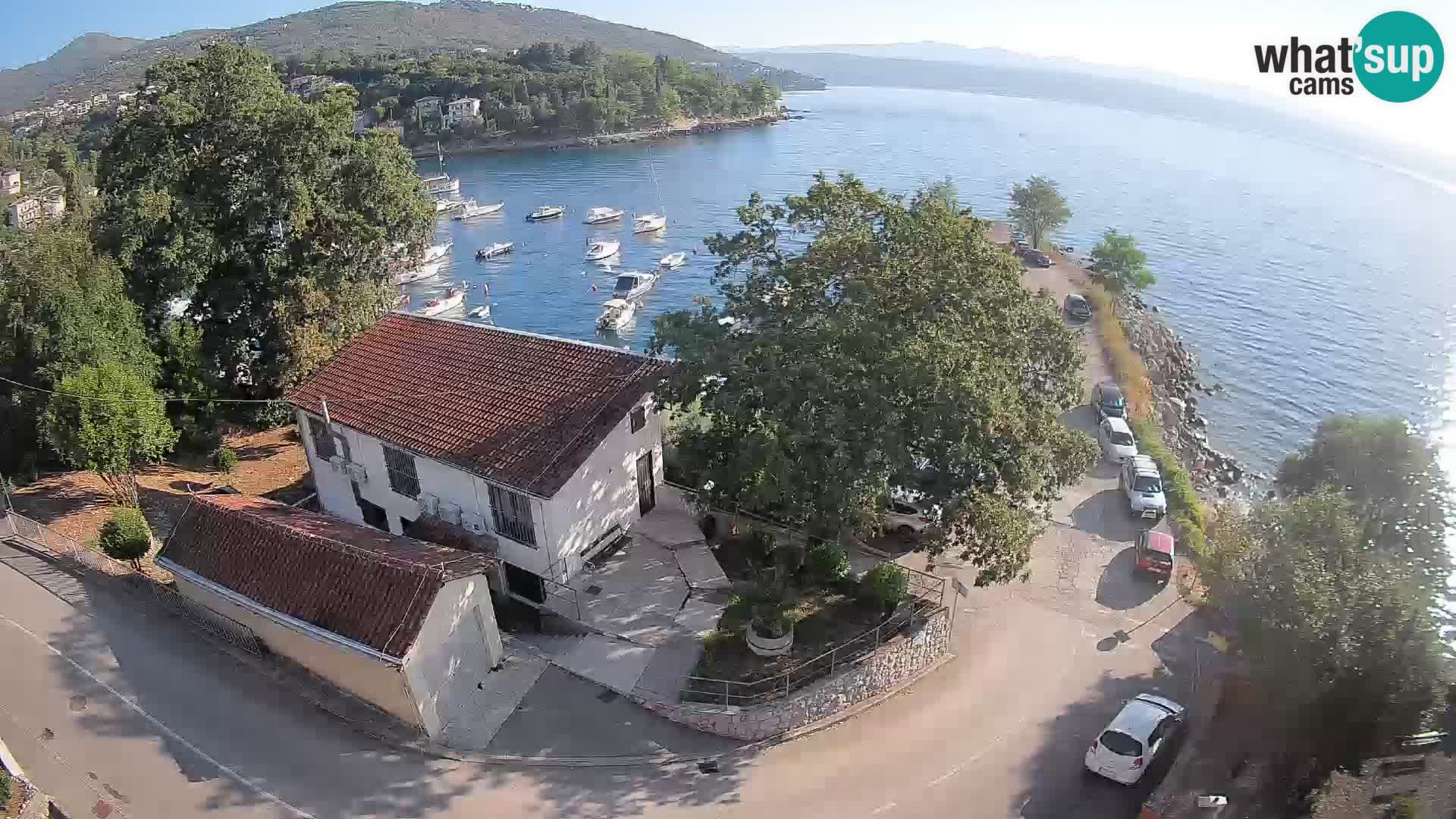 Ika Harbor Webcam – LIVE View of the Harbor and Opatija Lights