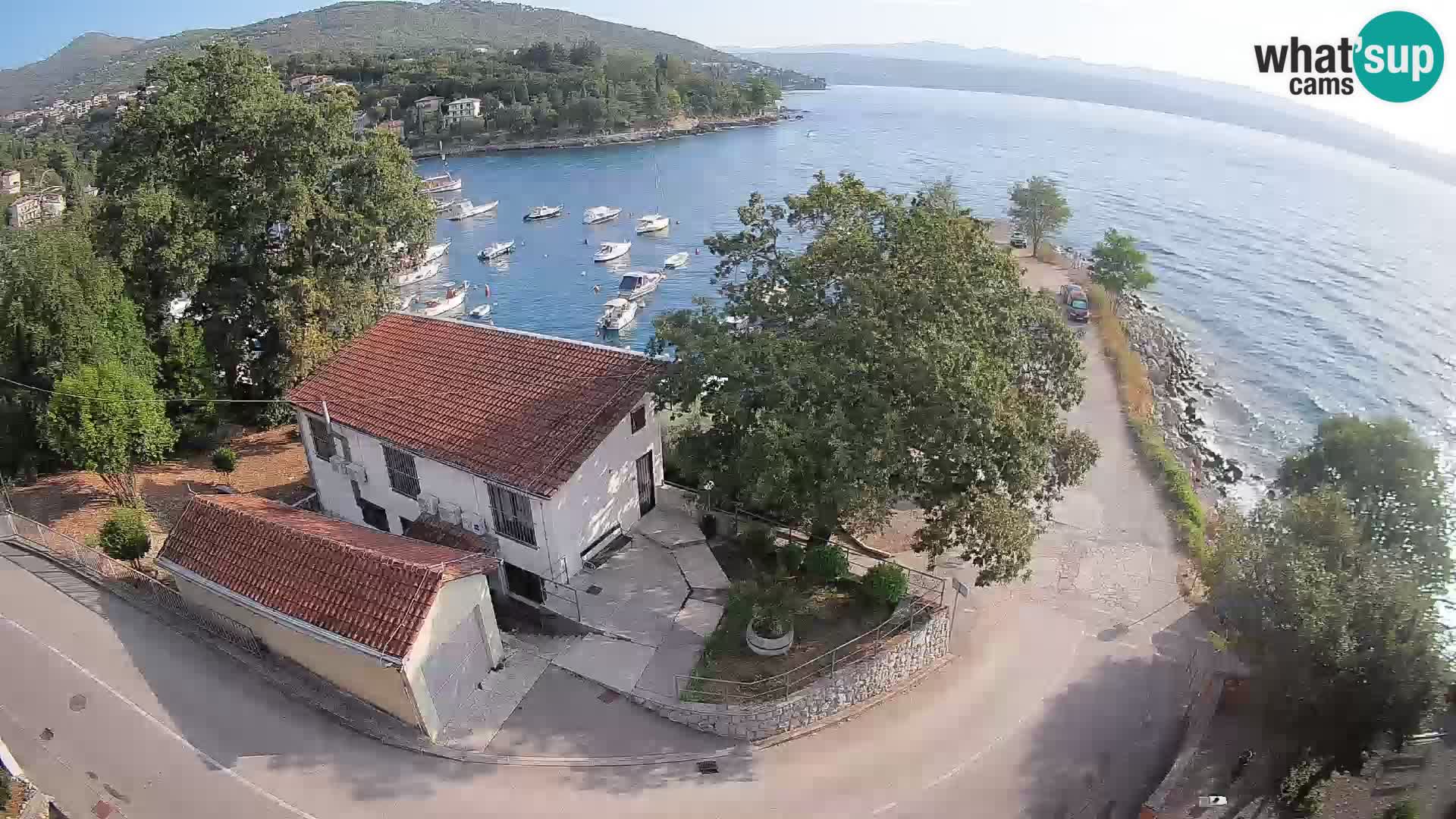 Ika Harbor Webcam – LIVE View of the Harbor and Opatija Lights