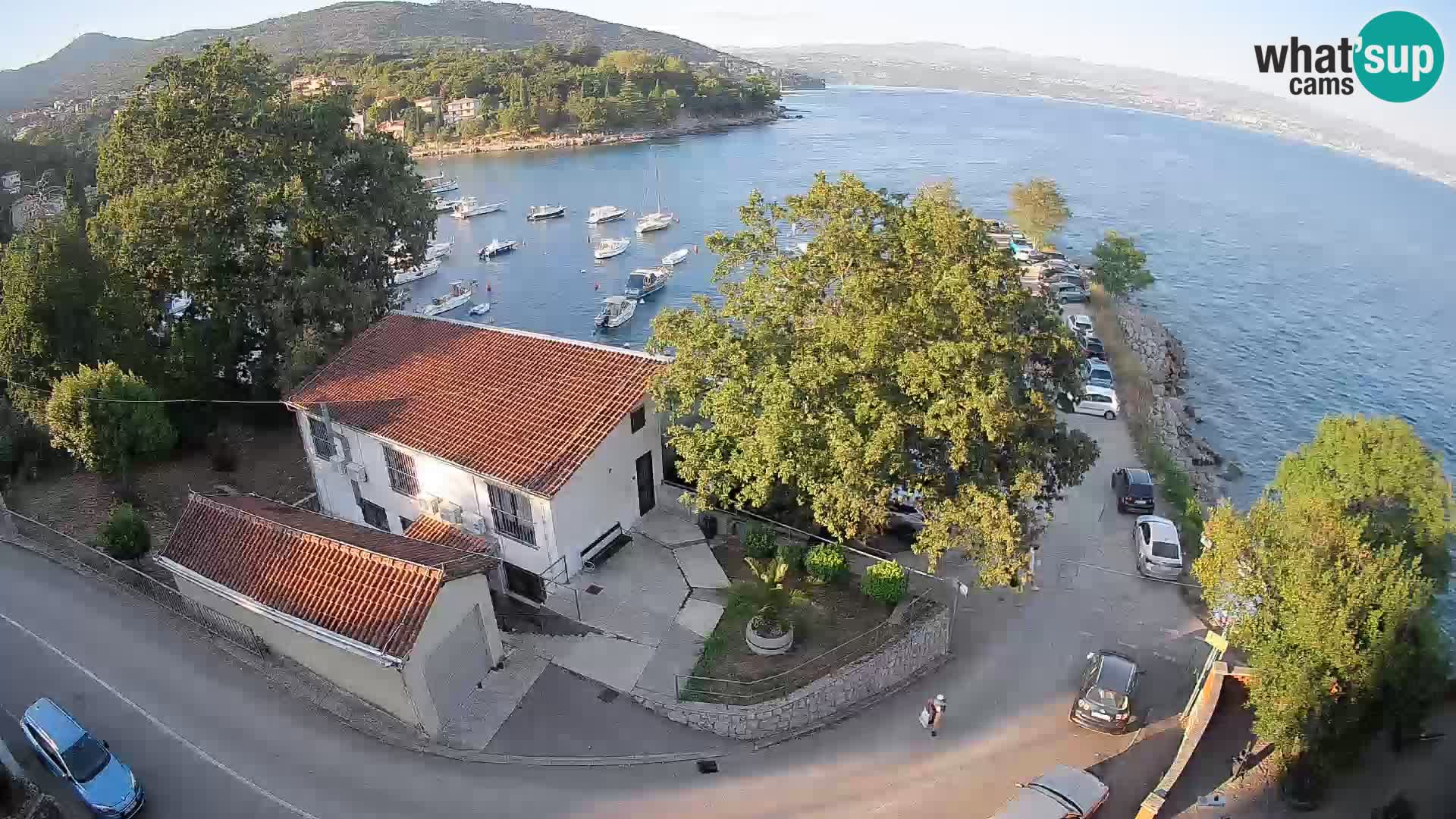 Ika Harbor Webcam – LIVE View of the Harbor and Opatija Lights