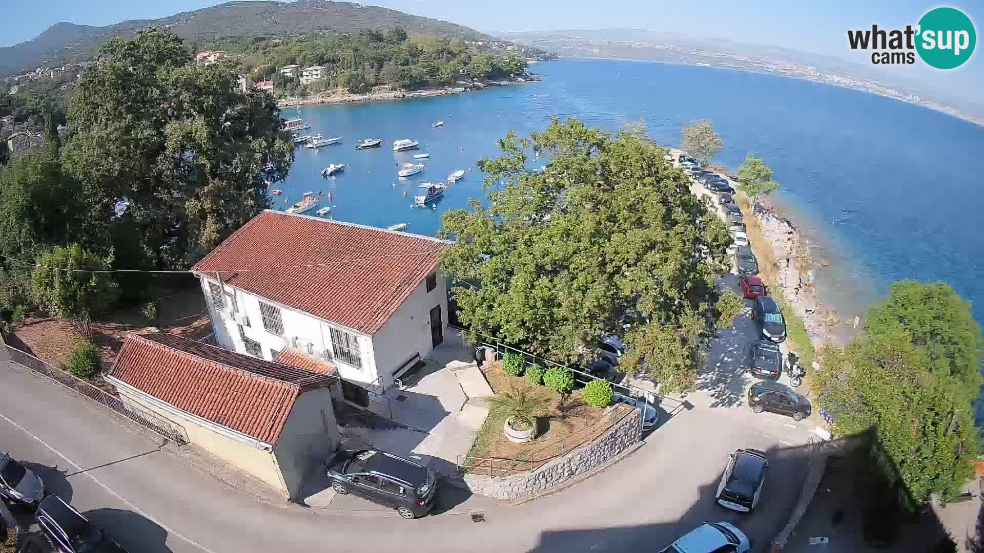 Ika Harbor Webcam – LIVE View of the Harbor and Opatija Lights