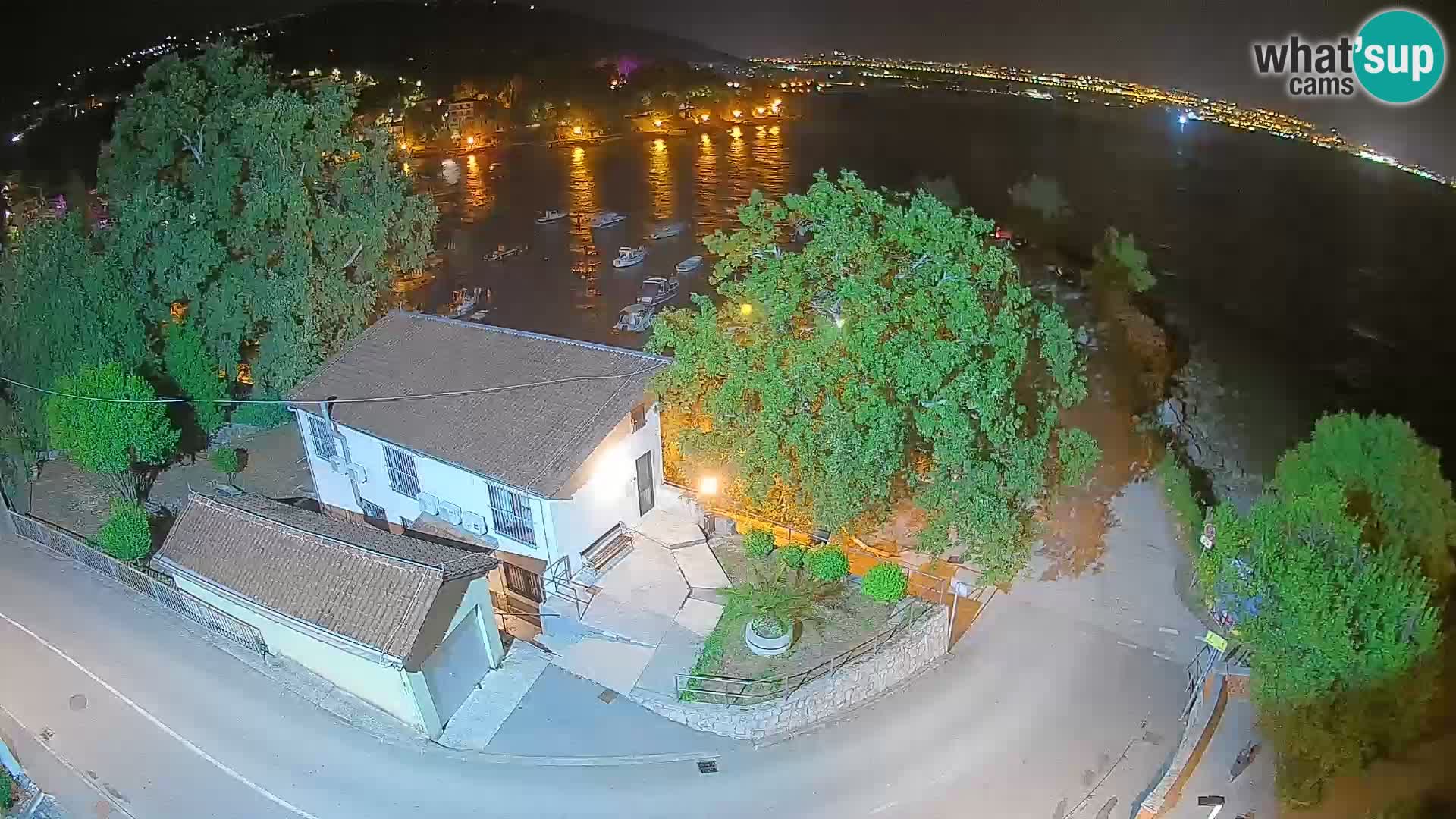 Webcam porto Ika – Vista LIVE sul porto e le luci di Opatija