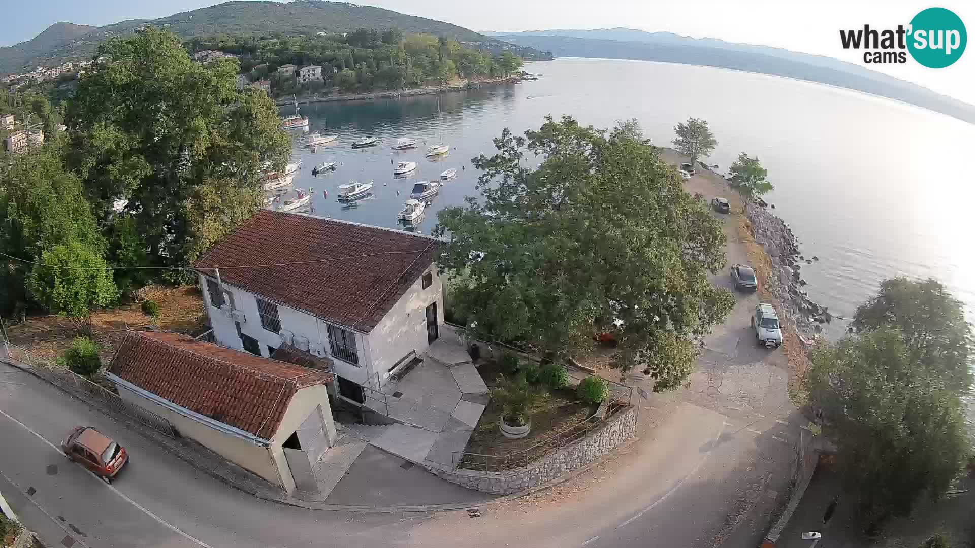 Ika Harbor Webcam – LIVE View of the Harbor and Opatija Lights