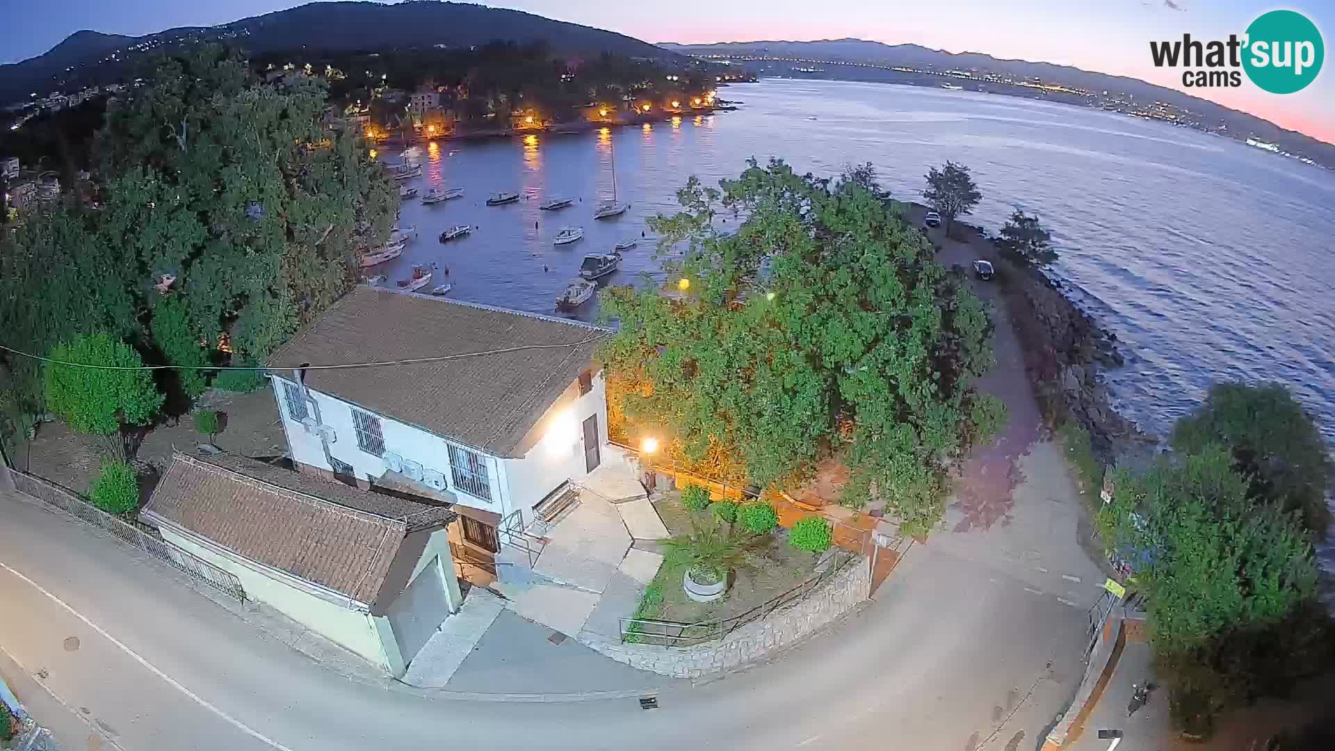 Webcam porto Ika – Vista LIVE sul porto e le luci di Opatija