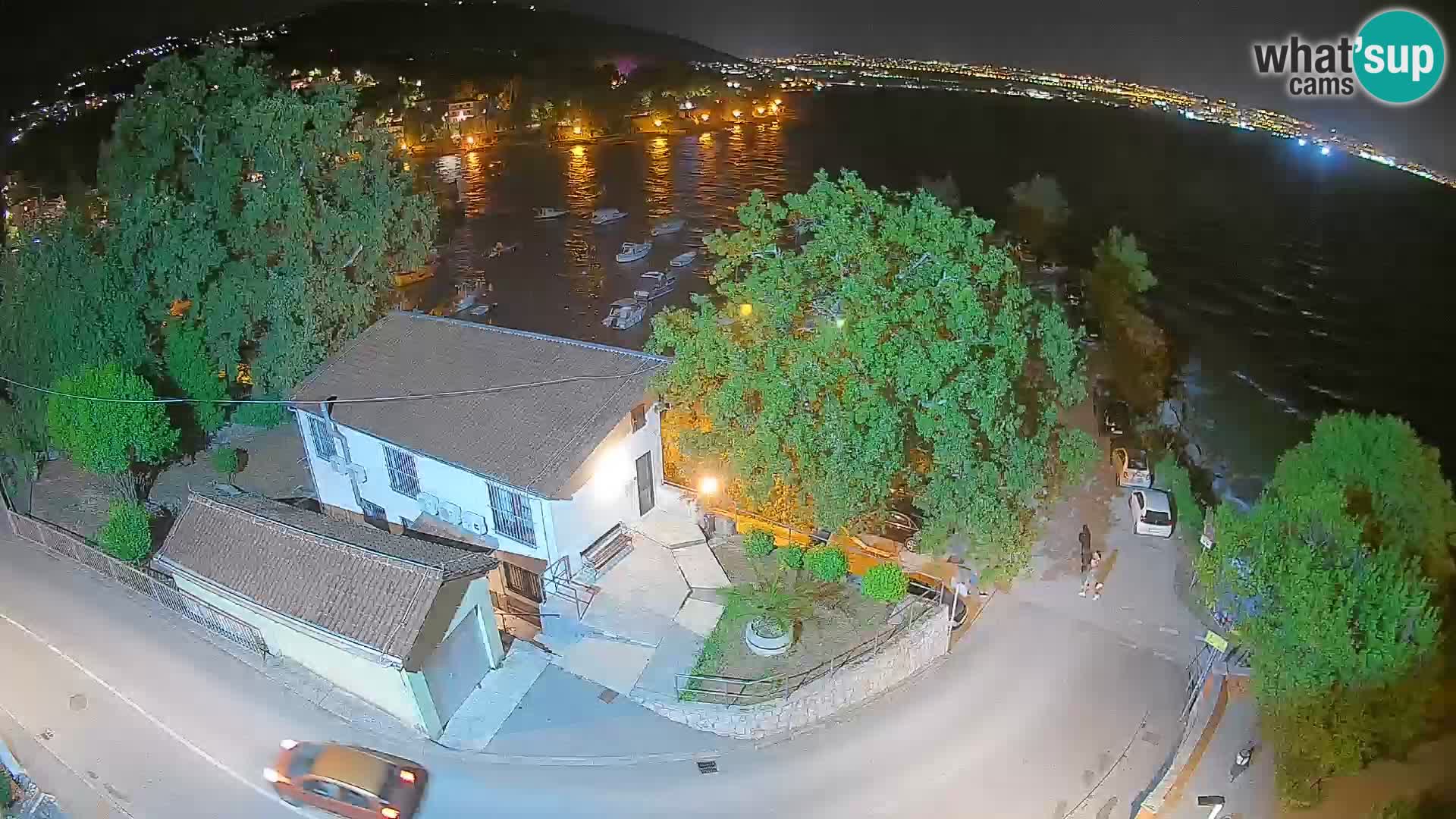 Ika Harbor Webcam – LIVE View of the Harbor and Opatija Lights