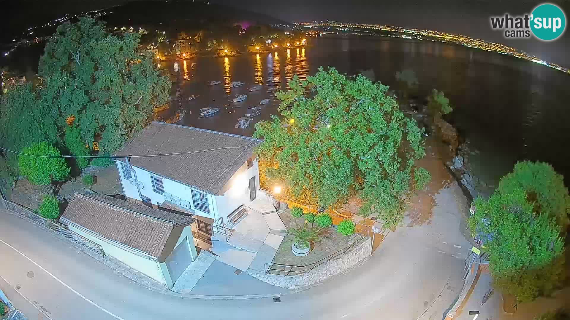 Webcam puerto de Ika – Vista en directo y luces de Opatija
