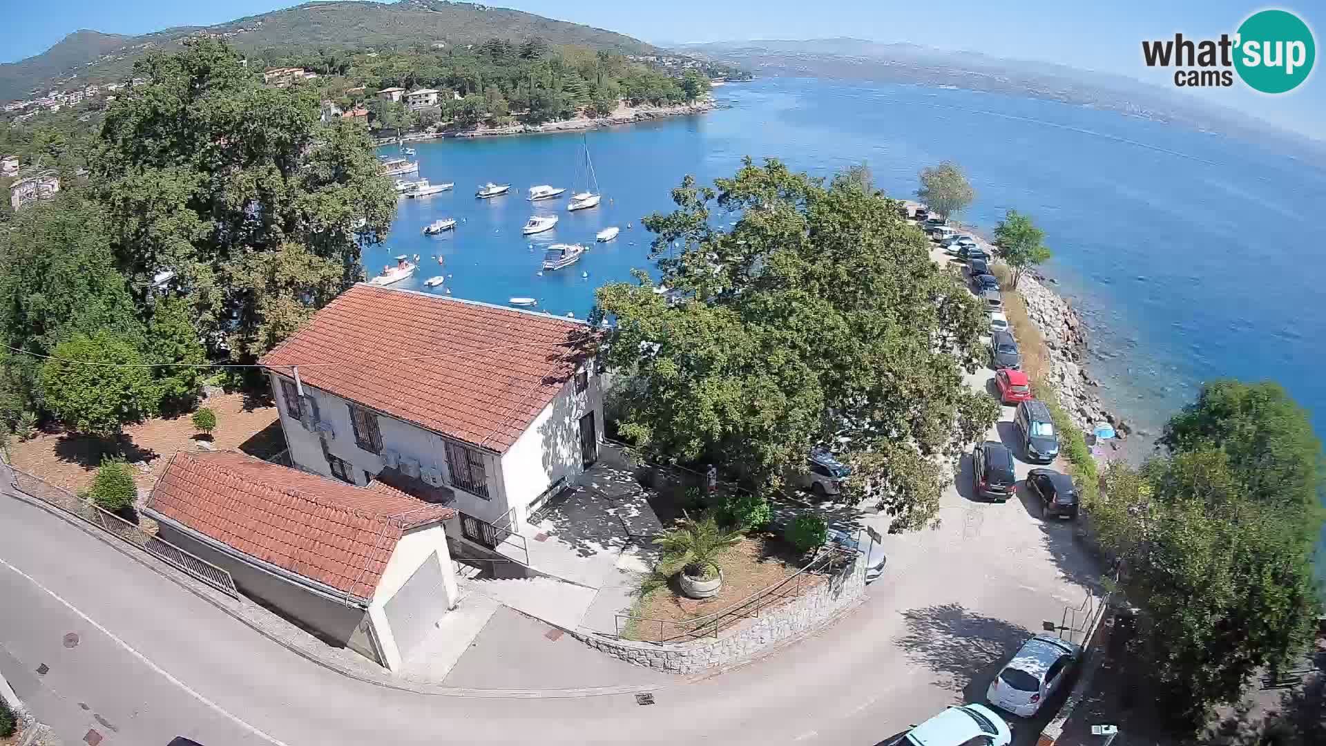 Ika Harbor Webcam – LIVE View of the Harbor and Opatija Lights