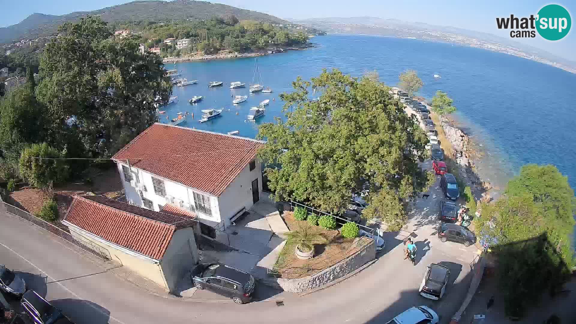 Ika Harbor Webcam – LIVE View of the Harbor and Opatija Lights