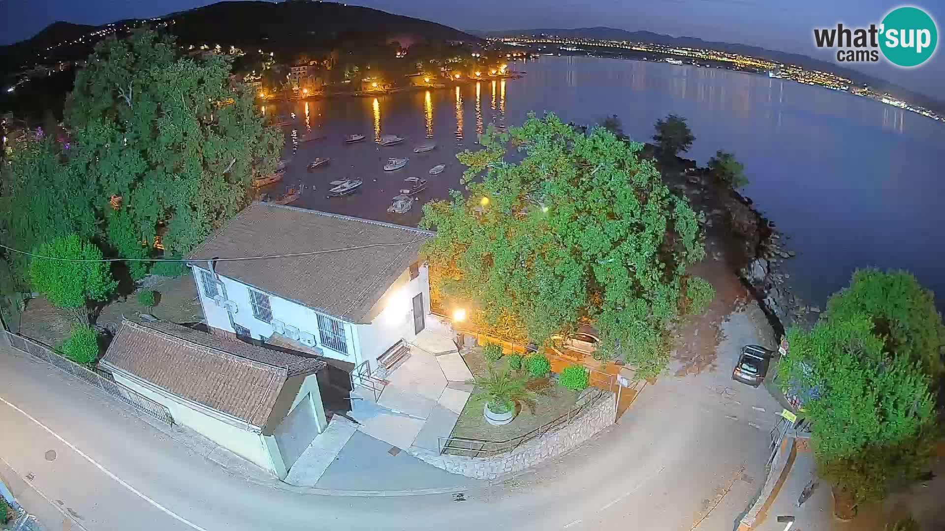 Webcam puerto de Ika – Vista en directo y luces de Opatija