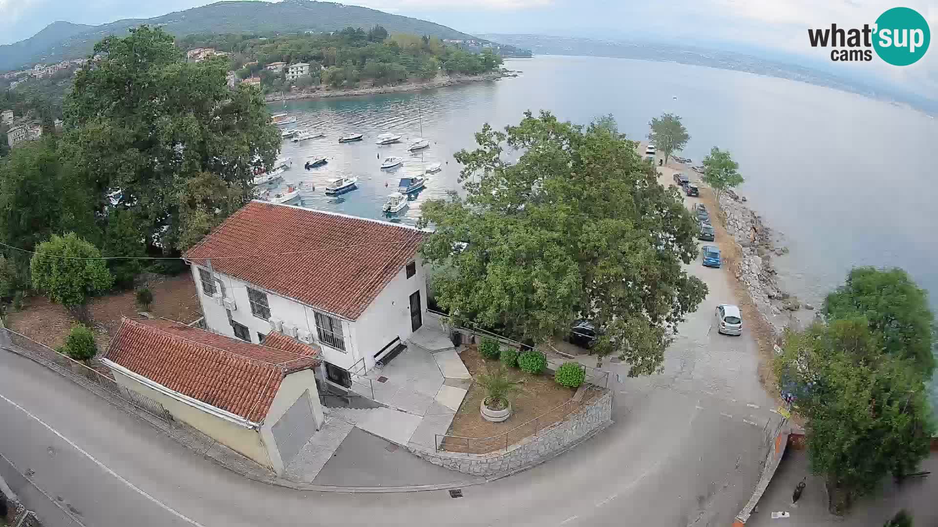 Ika Harbor Webcam – LIVE View of the Harbor and Opatija Lights