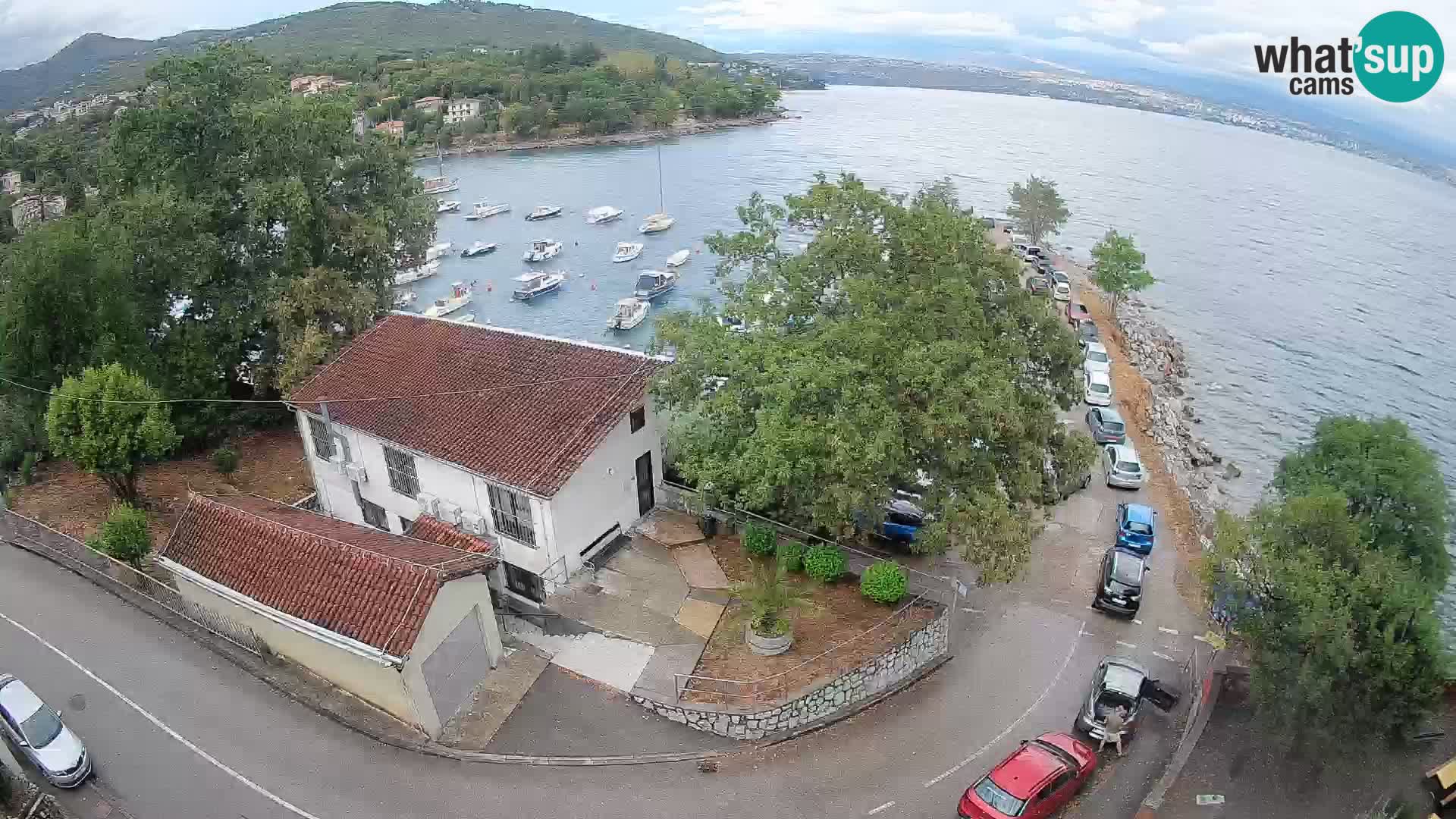 Ika Harbor Webcam – LIVE View of the Harbor and Opatija Lights