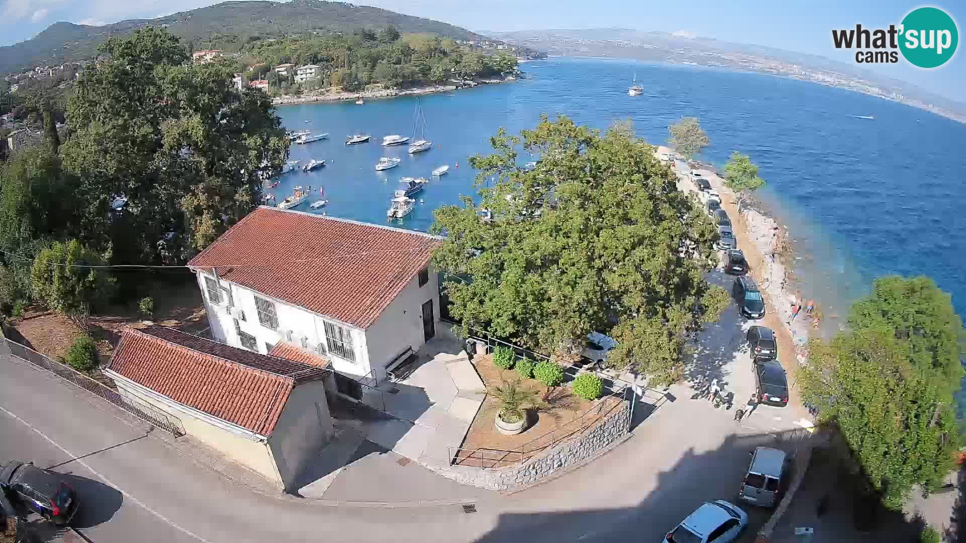 Ika Harbor Webcam – LIVE View of the Harbor and Opatija Lights