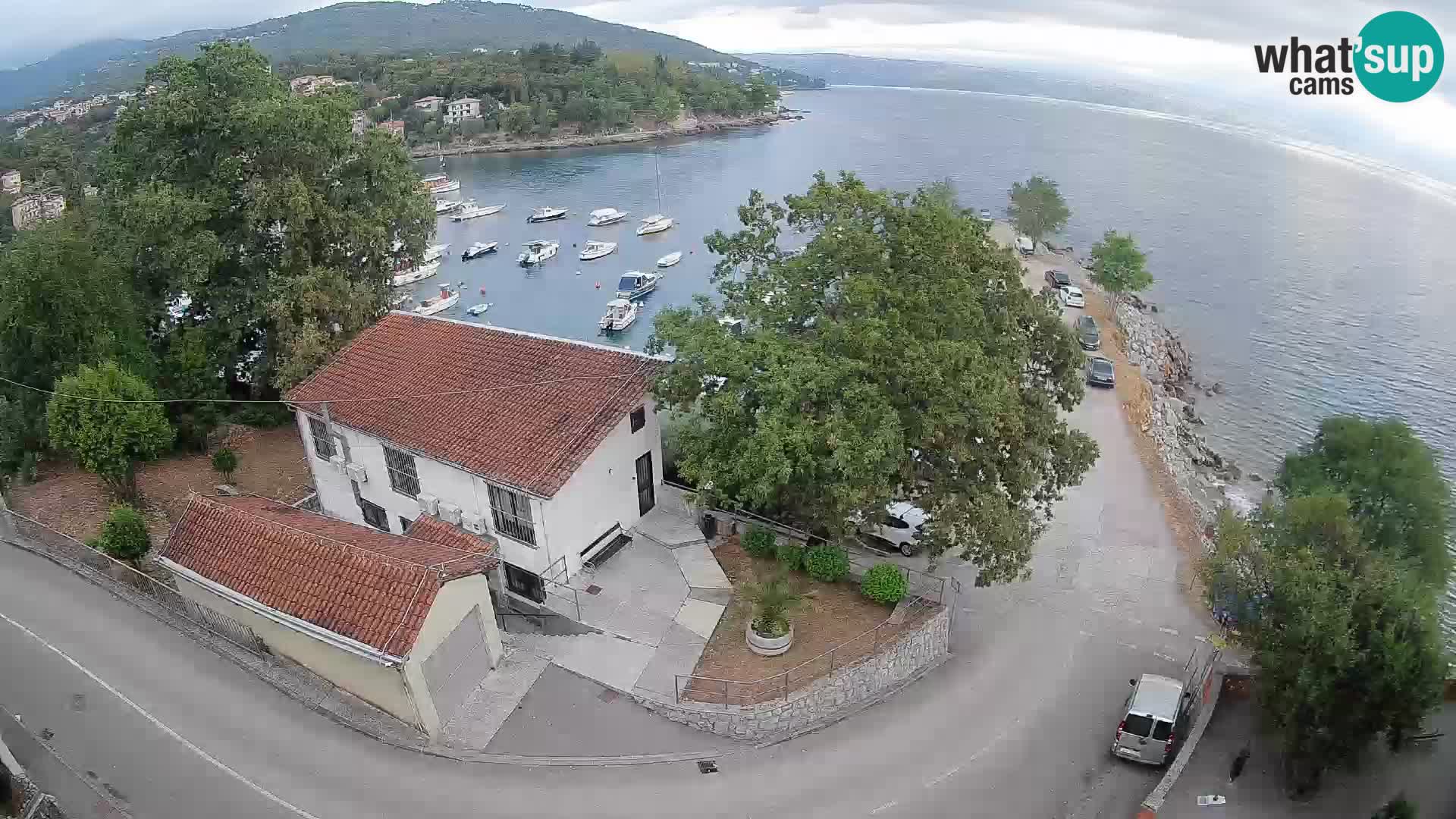 Ika Harbor Webcam – LIVE View of the Harbor and Opatija Lights