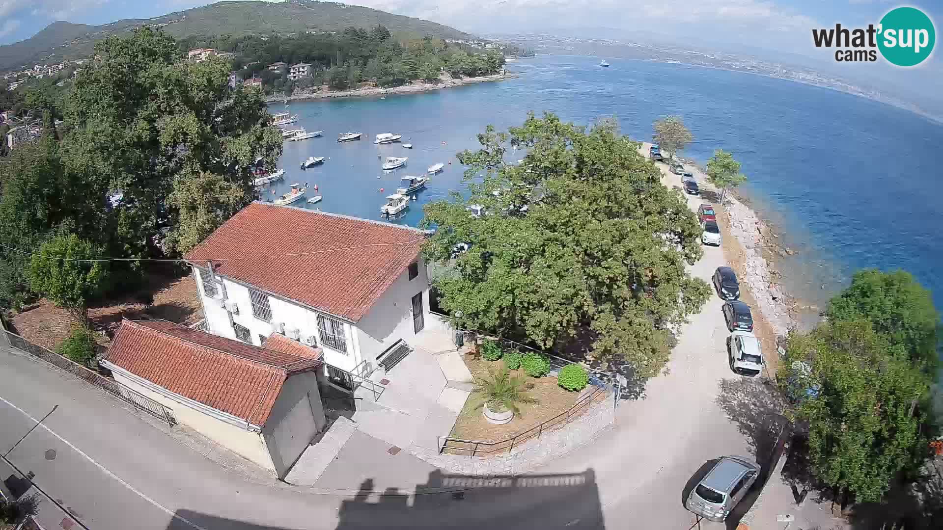 Ika Harbor Webcam – LIVE View of the Harbor and Opatija Lights