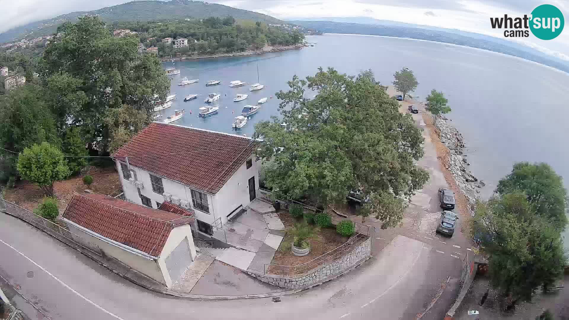 Ika Harbor Webcam – LIVE View of the Harbor and Opatija Lights