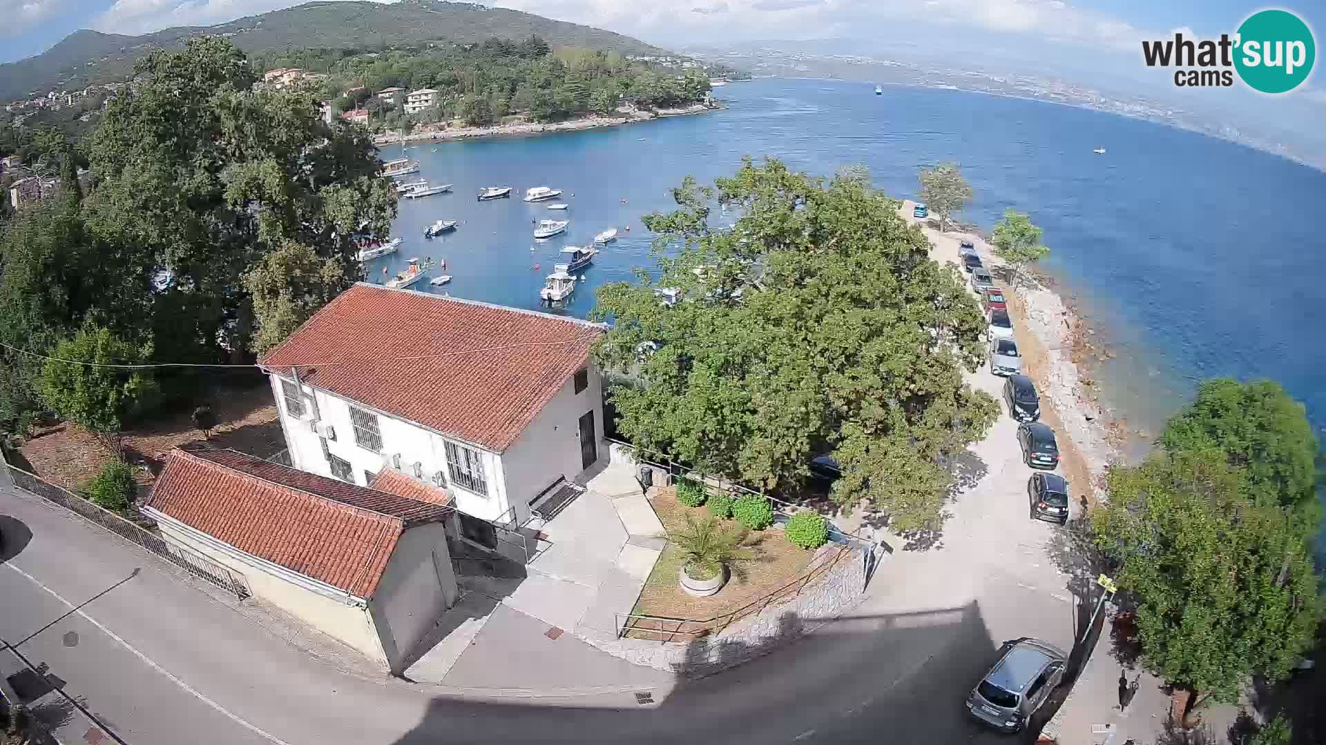 Ika Harbor Webcam – LIVE View of the Harbor and Opatija Lights