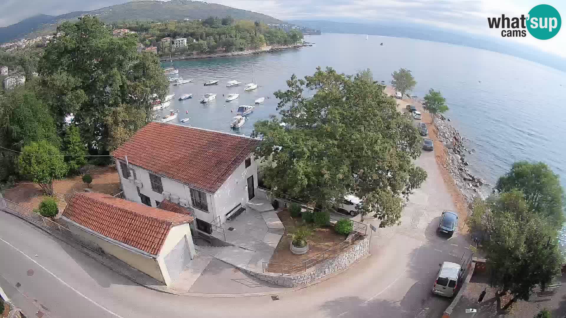 Ika Harbor Webcam – LIVE View of the Harbor and Opatija Lights
