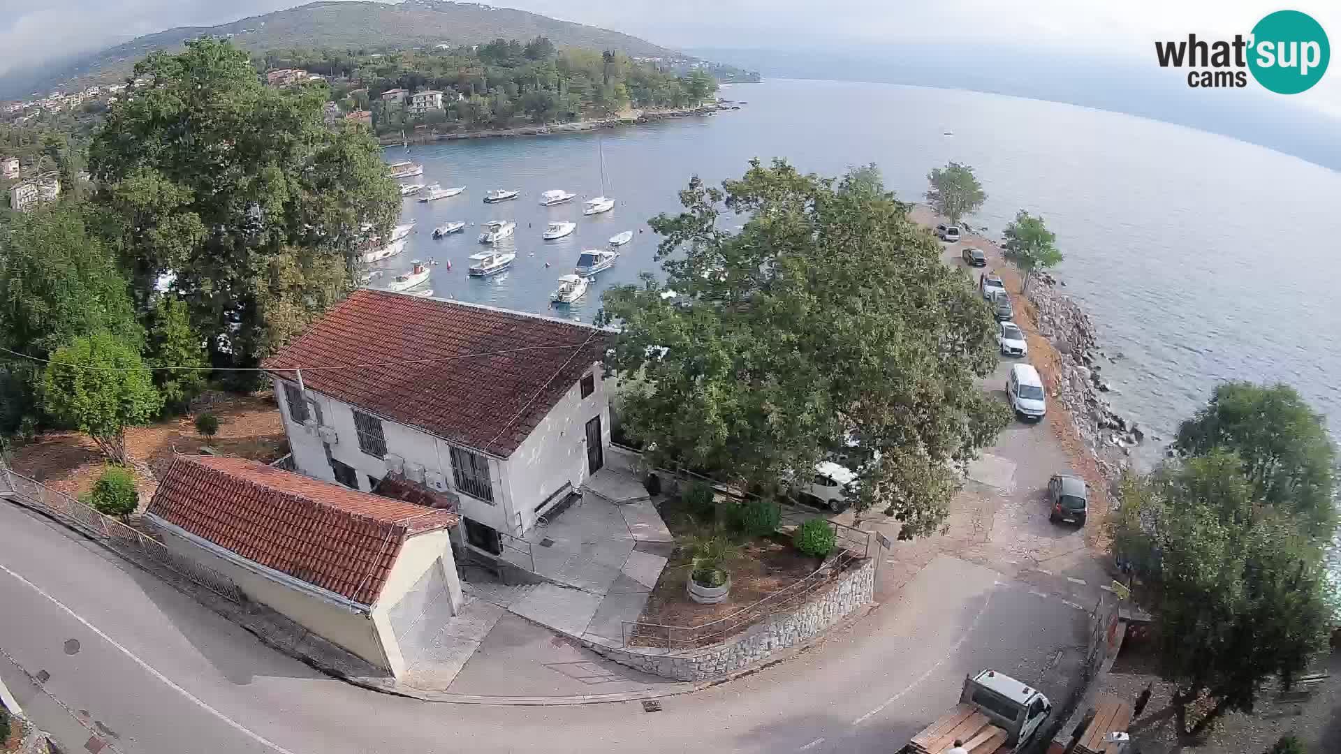 Ika Harbor Webcam – LIVE View of the Harbor and Opatija Lights