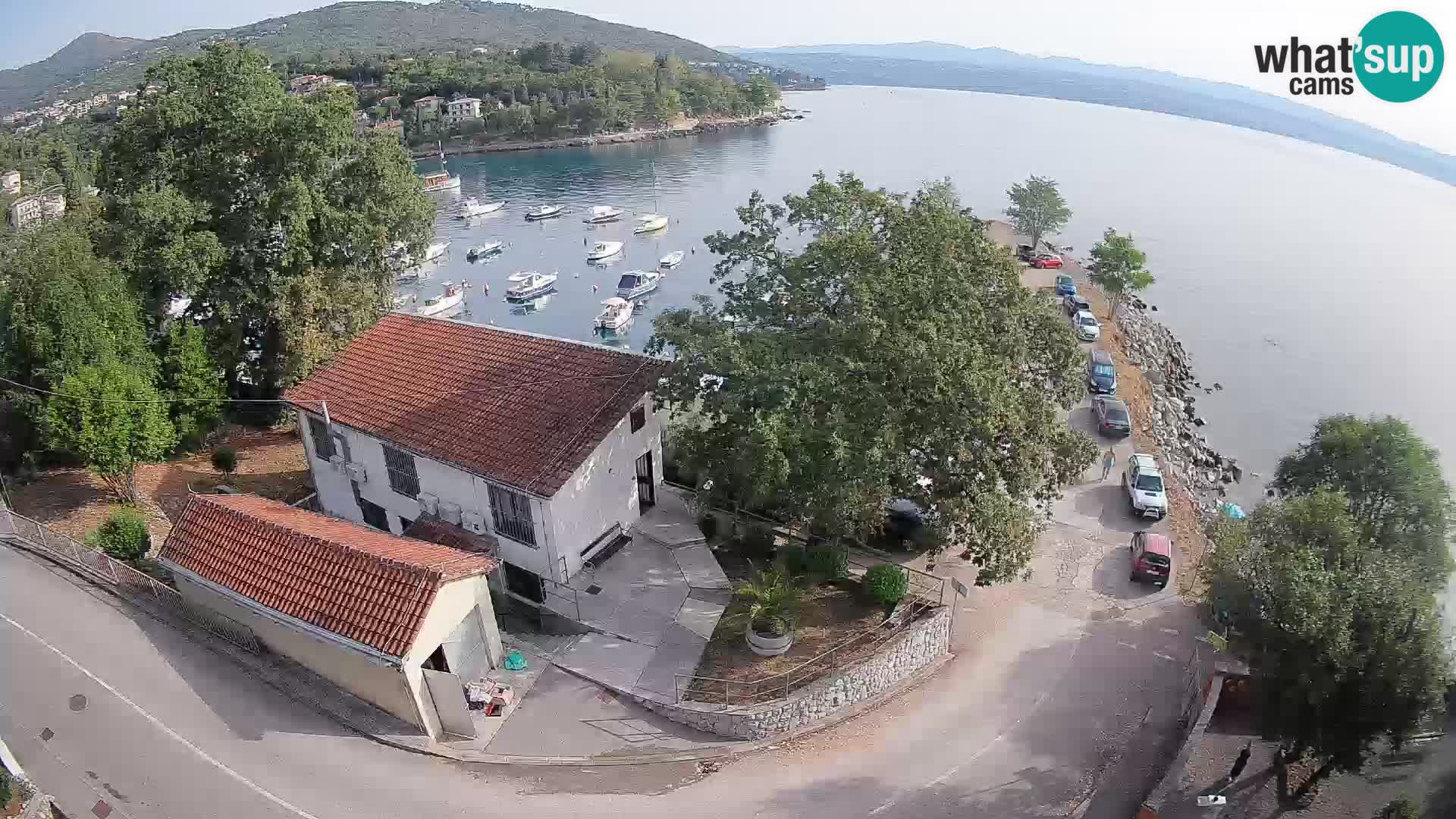Ika Harbor Webcam – LIVE View of the Harbor and Opatija Lights