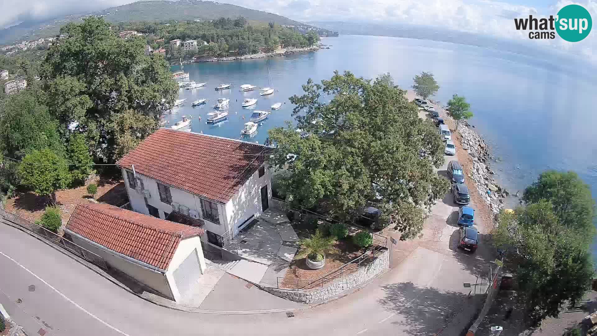 Ika Harbor Webcam – LIVE View of the Harbor and Opatija Lights
