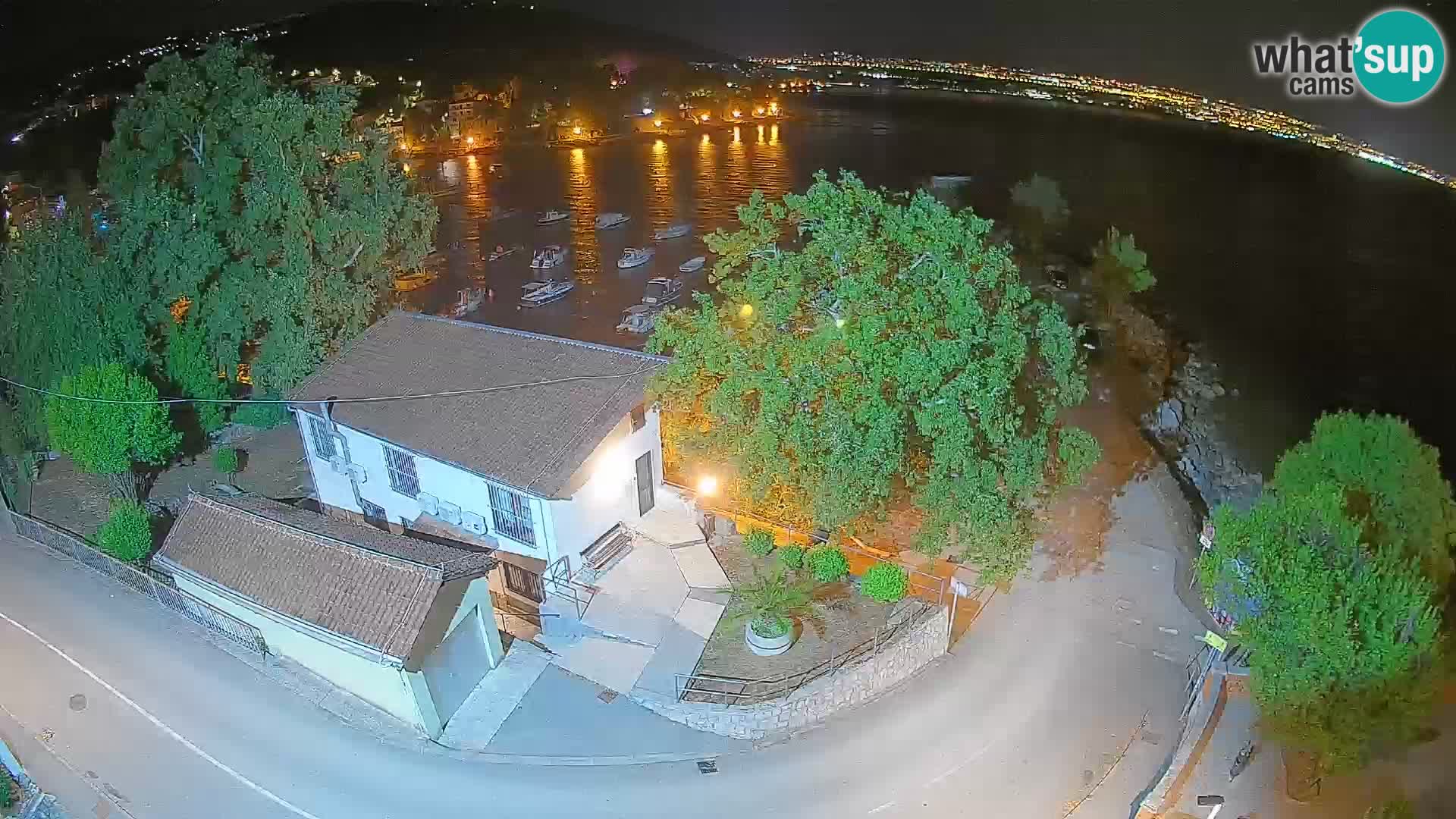 Webcam Ika Hafen – LIVE Blick auf den Hafen und die Lichter von Opatija