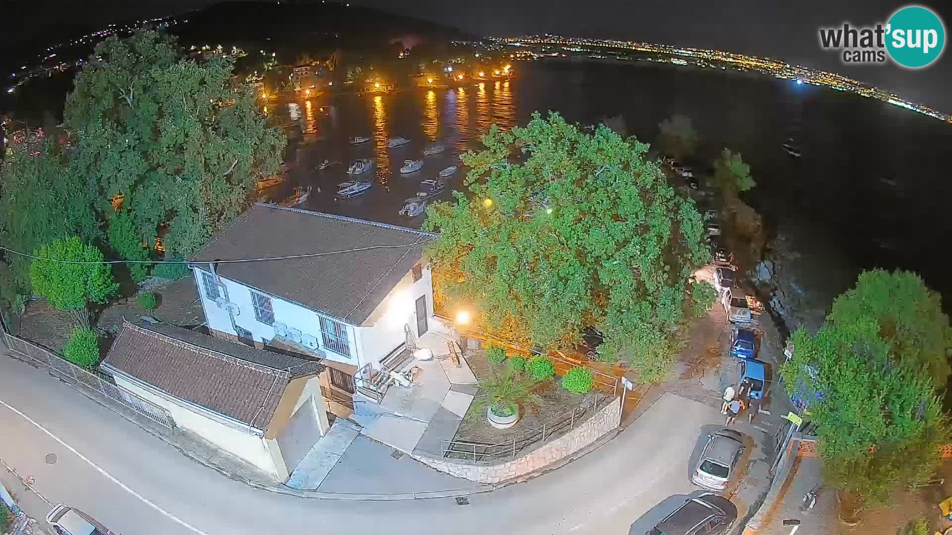 Ika Harbor Webcam – LIVE View of the Harbor and Opatija Lights