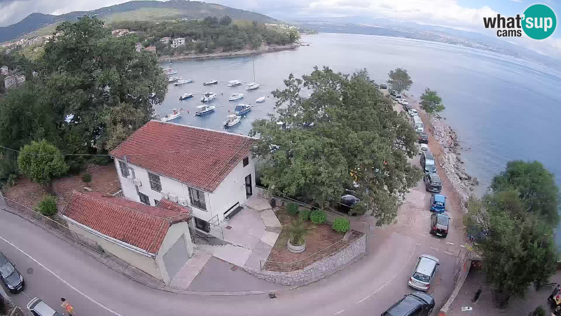 Ika Harbor Webcam – LIVE View of the Harbor and Opatija Lights