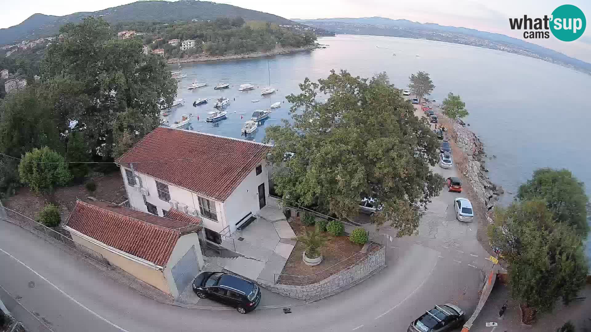 Webcam puerto de Ika – Vista en directo y luces de Opatija