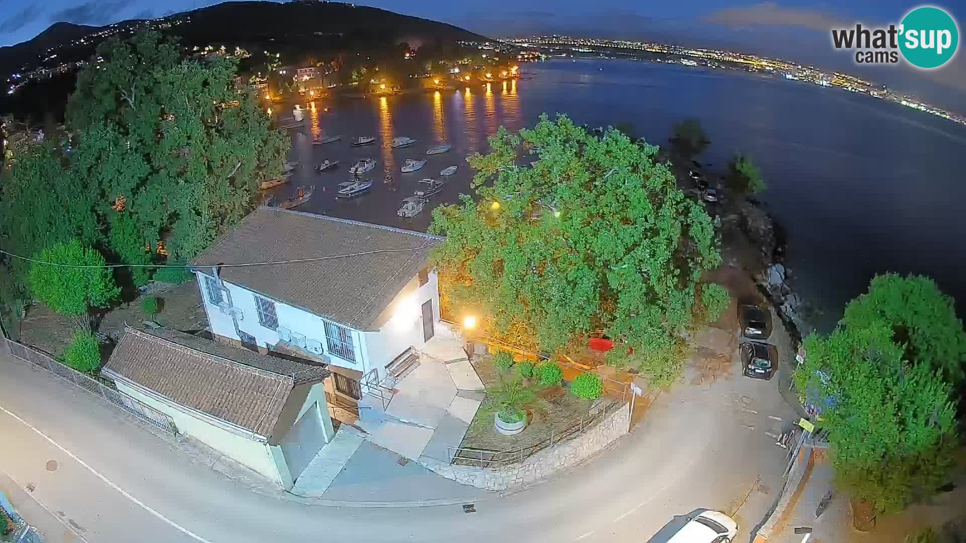 Webcam porto Ika – Vista LIVE sul porto e le luci di Opatija