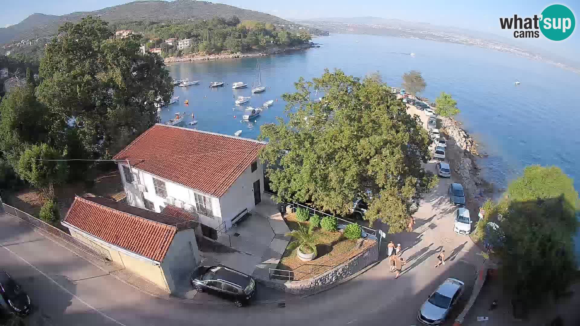 Ika Harbor Webcam – LIVE View of the Harbor and Opatija Lights