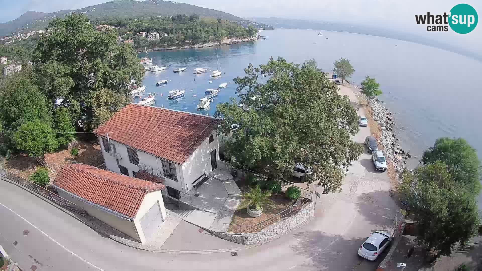 Ika Harbor Webcam – LIVE View of the Harbor and Opatija Lights
