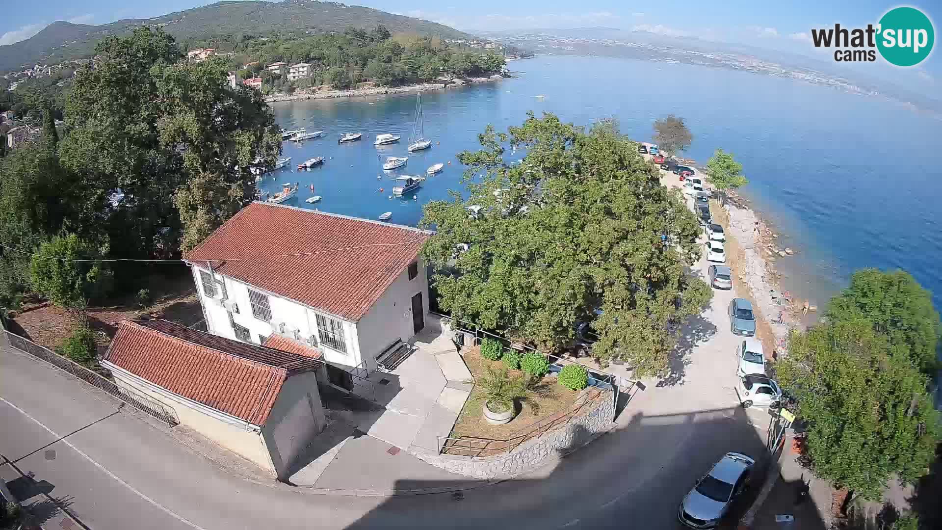 Ika Harbor Webcam – LIVE View of the Harbor and Opatija Lights