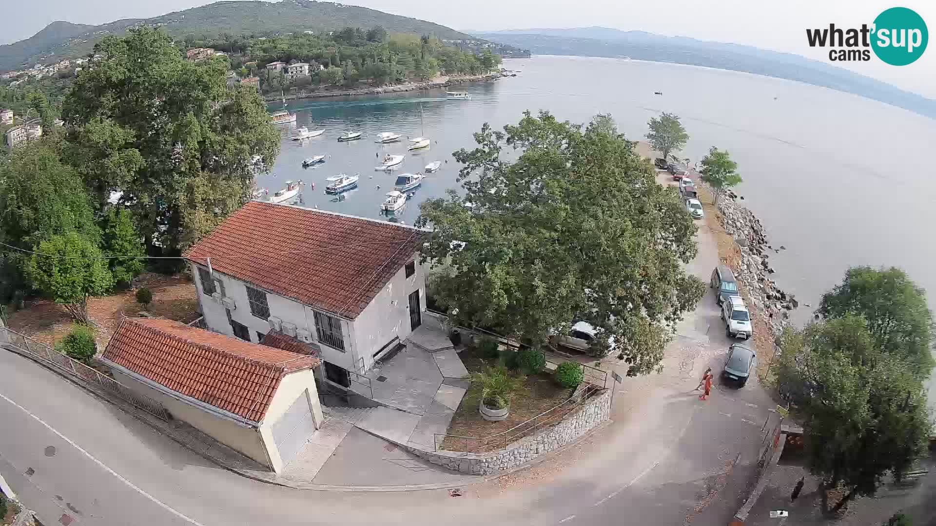 Web kamera luka Ika – Pogled uživo na luku i svjetla Opatije