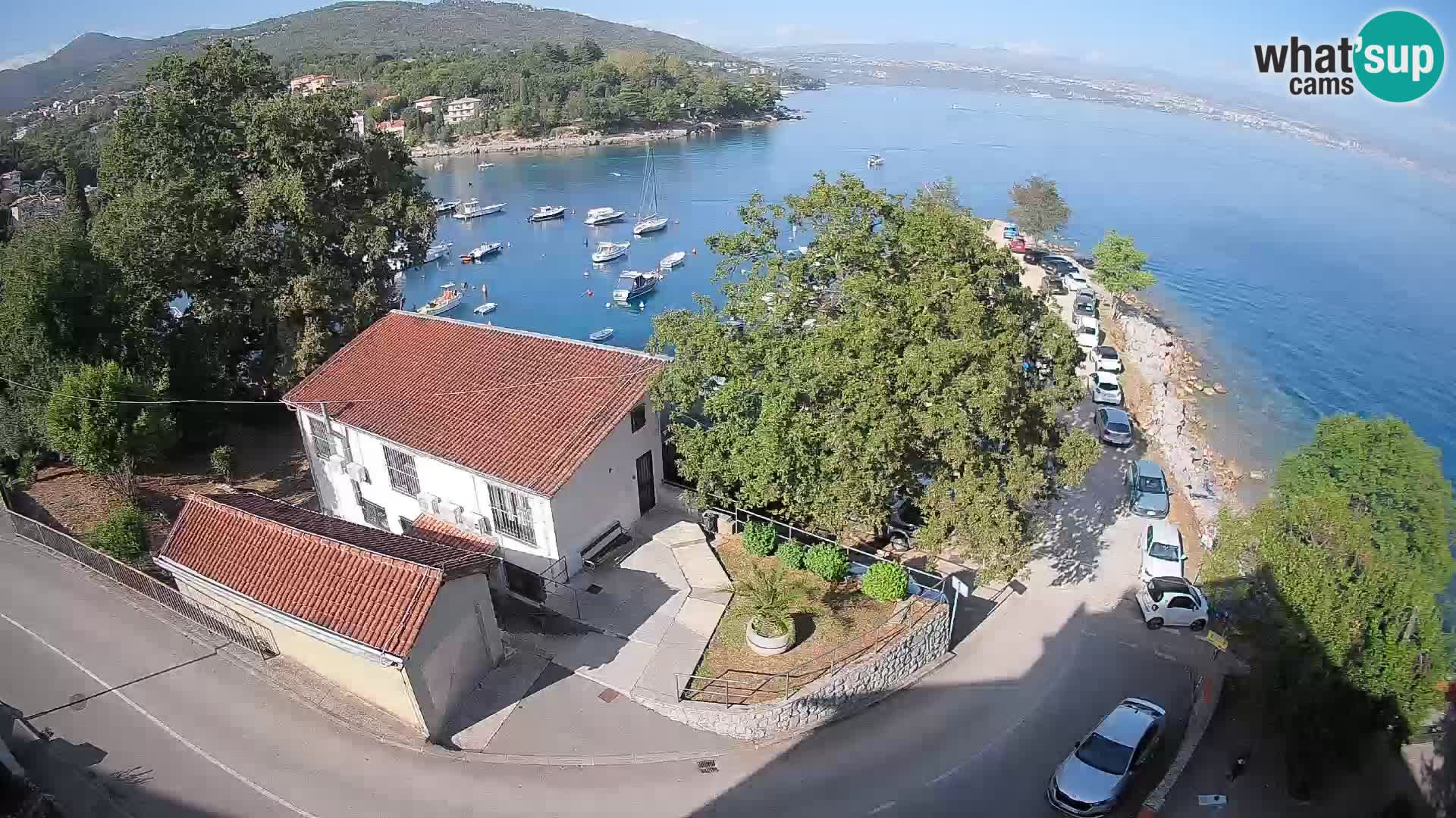 Ika Harbor Webcam – LIVE View of the Harbor and Opatija Lights