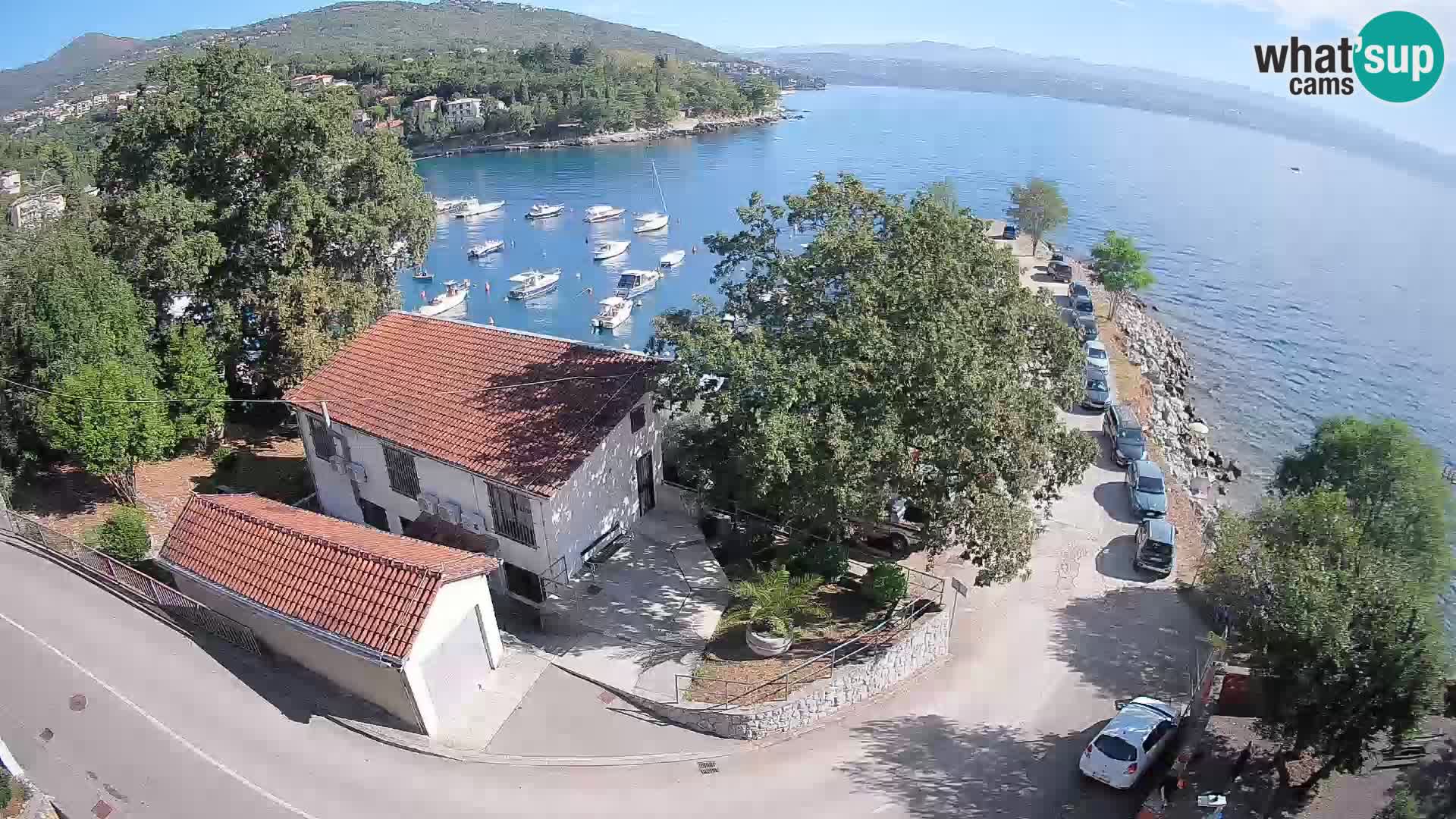 Ika Harbor Webcam – LIVE View of the Harbor and Opatija Lights