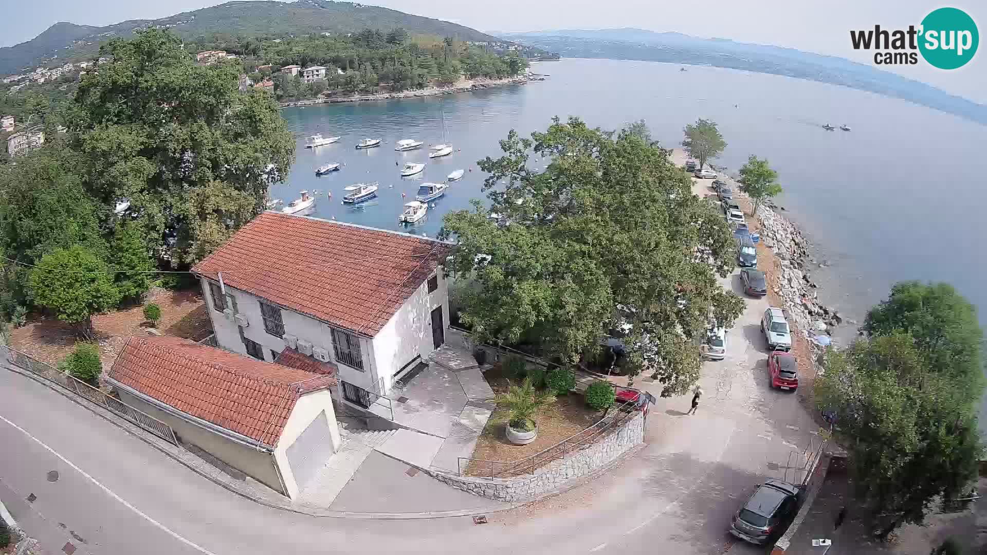Ika Harbor Webcam – LIVE View of the Harbor and Opatija Lights