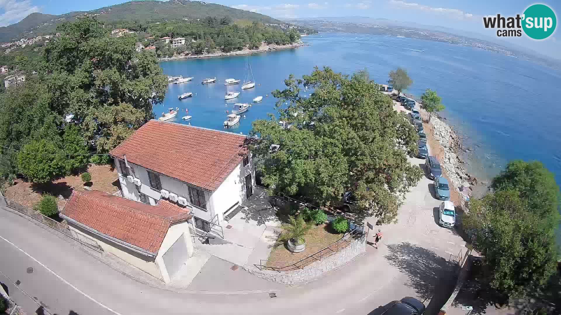 Ika Harbor Webcam – LIVE View of the Harbor and Opatija Lights