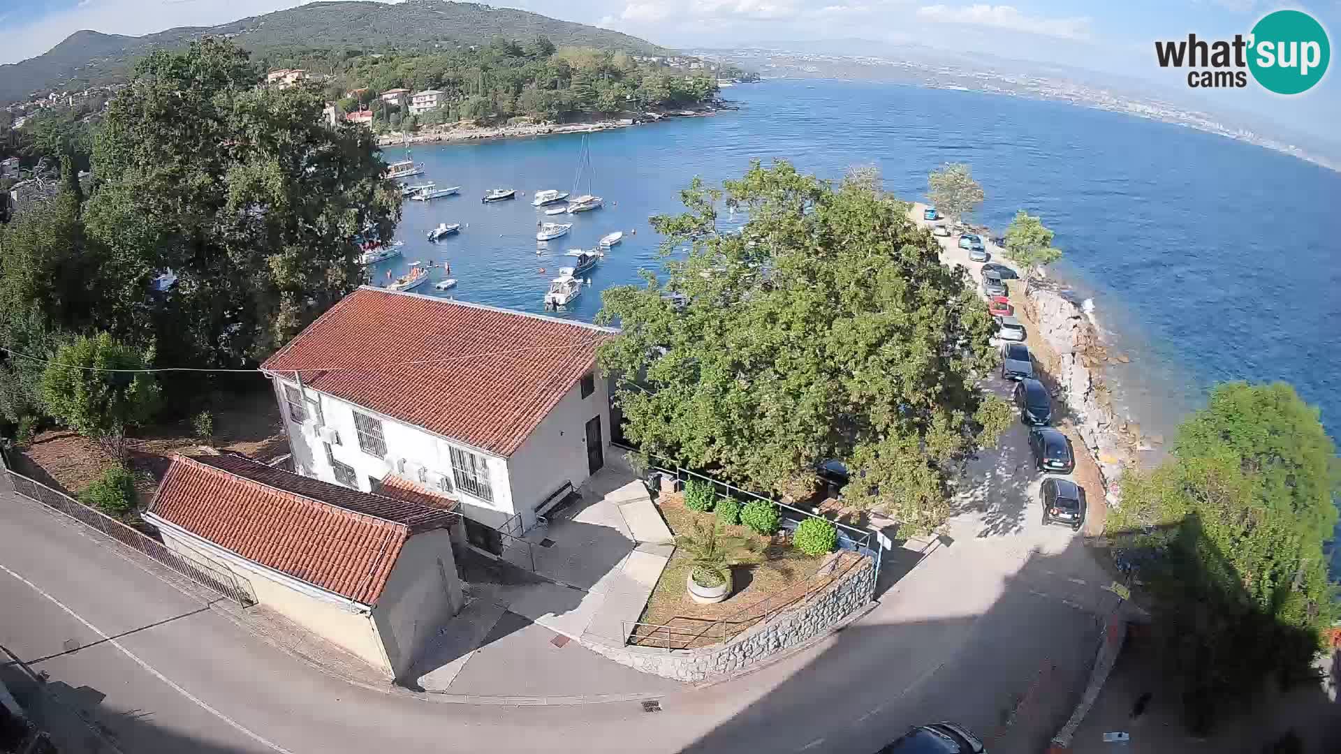 Ika Harbor Webcam – LIVE View of the Harbor and Opatija Lights