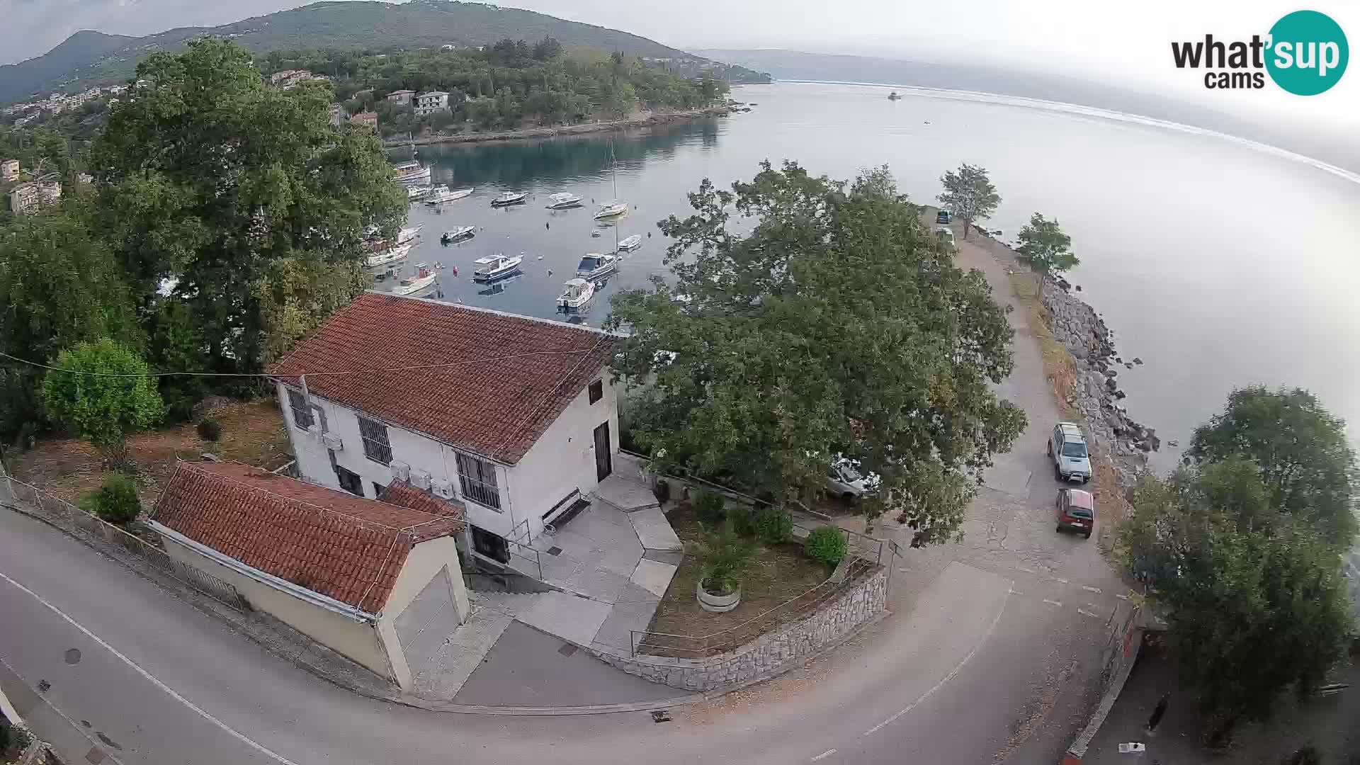 Ika Harbor Webcam – LIVE View of the Harbor and Opatija Lights