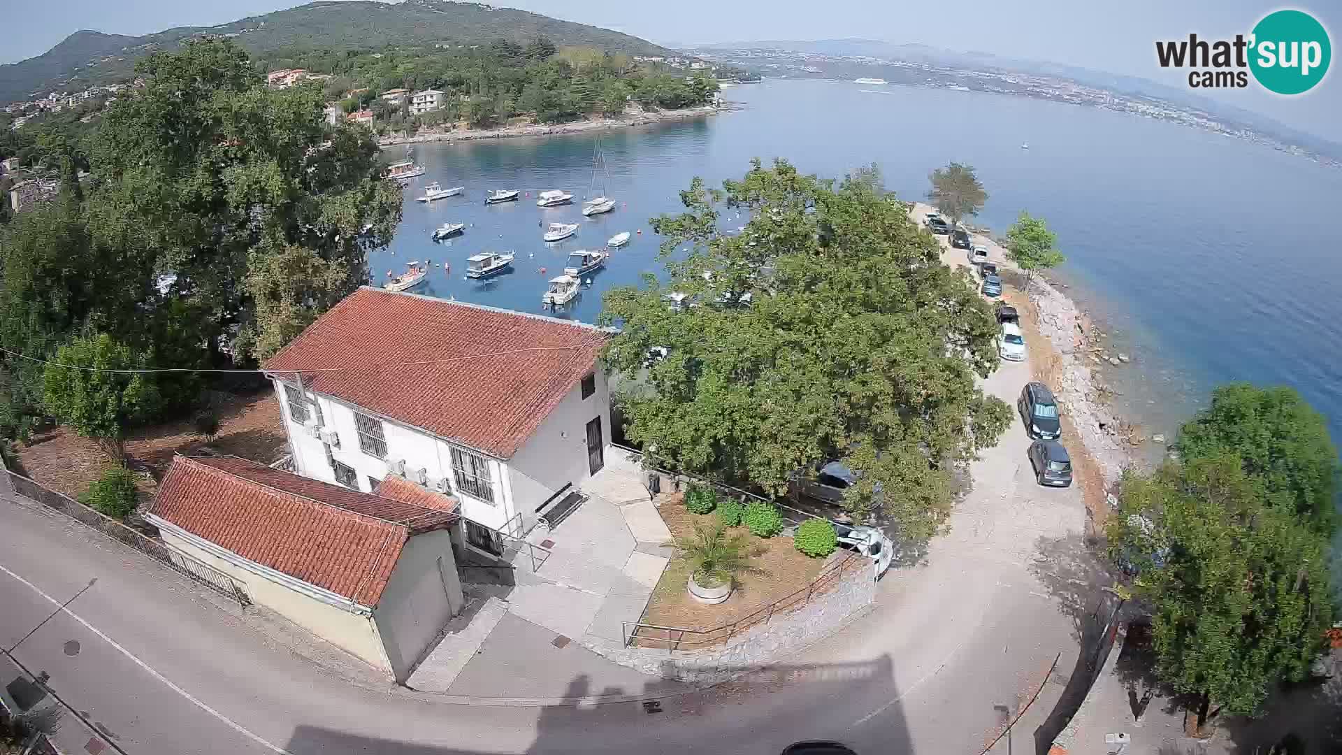 Ika Harbor Webcam – LIVE View of the Harbor and Opatija Lights