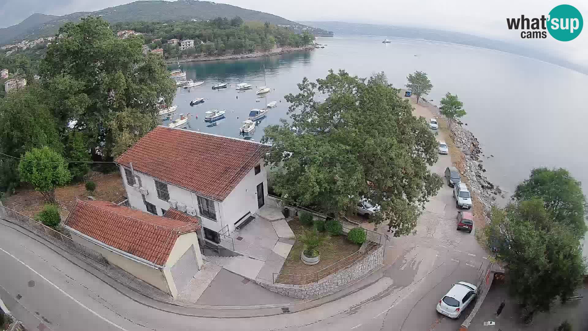 Ika Harbor Webcam – LIVE View of the Harbor and Opatija Lights