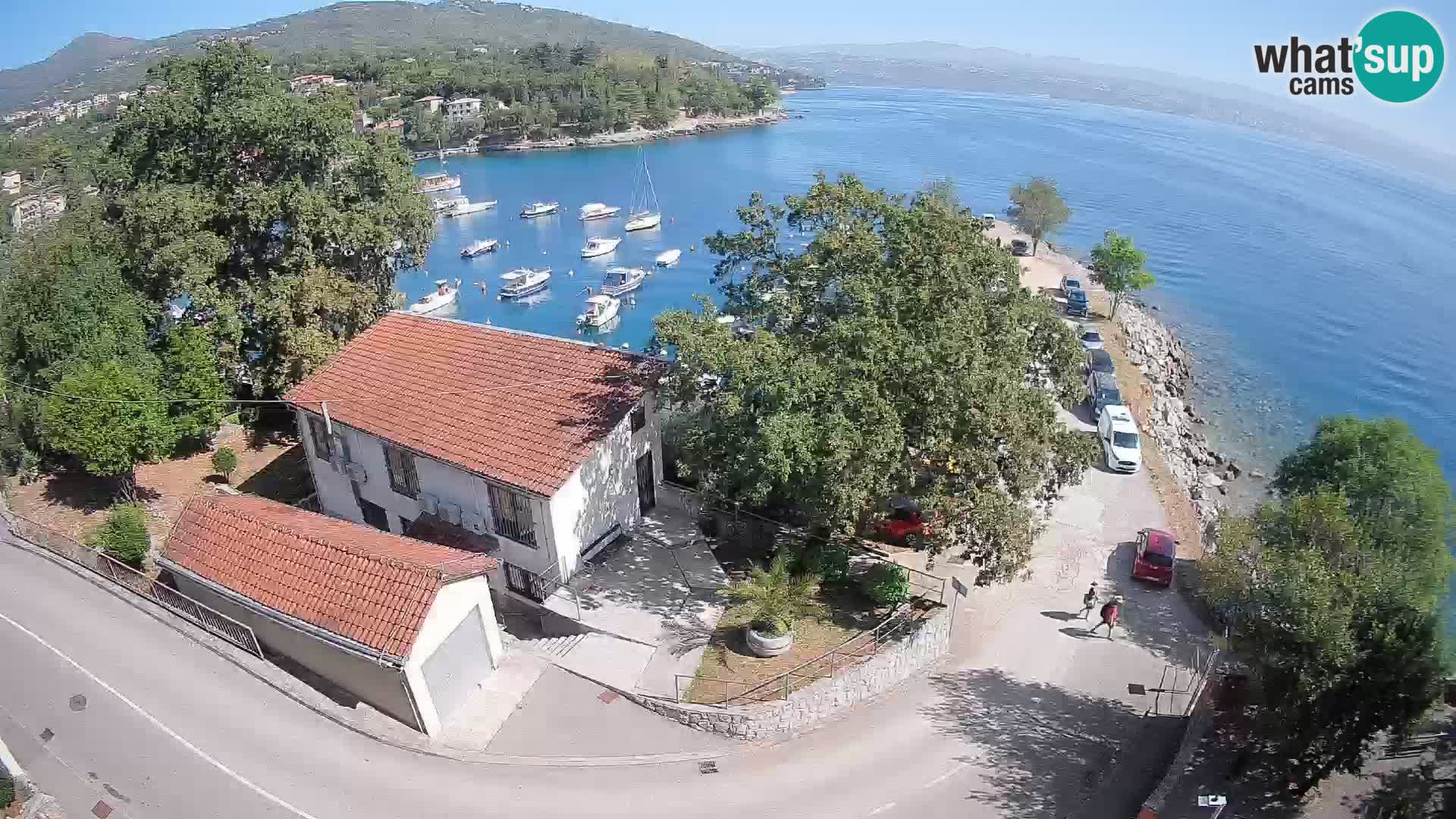 Ika Harbor Webcam – LIVE View of the Harbor and Opatija Lights