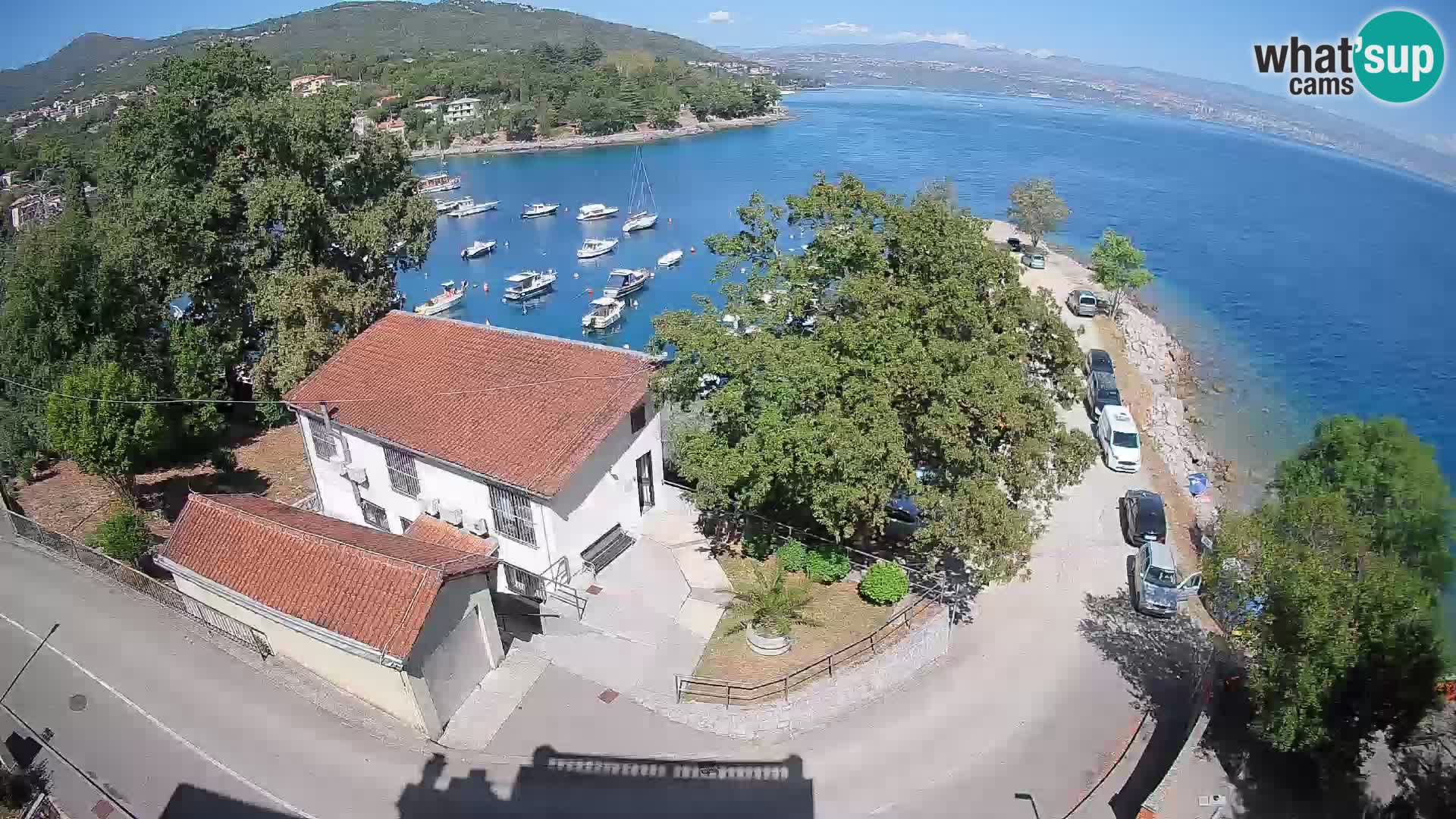 Ika Harbor Webcam – LIVE View of the Harbor and Opatija Lights
