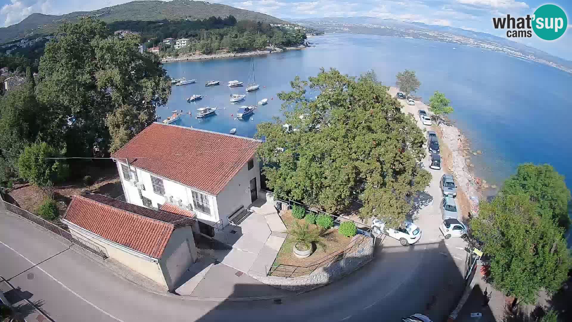 Ika Harbor Webcam – LIVE View of the Harbor and Opatija Lights