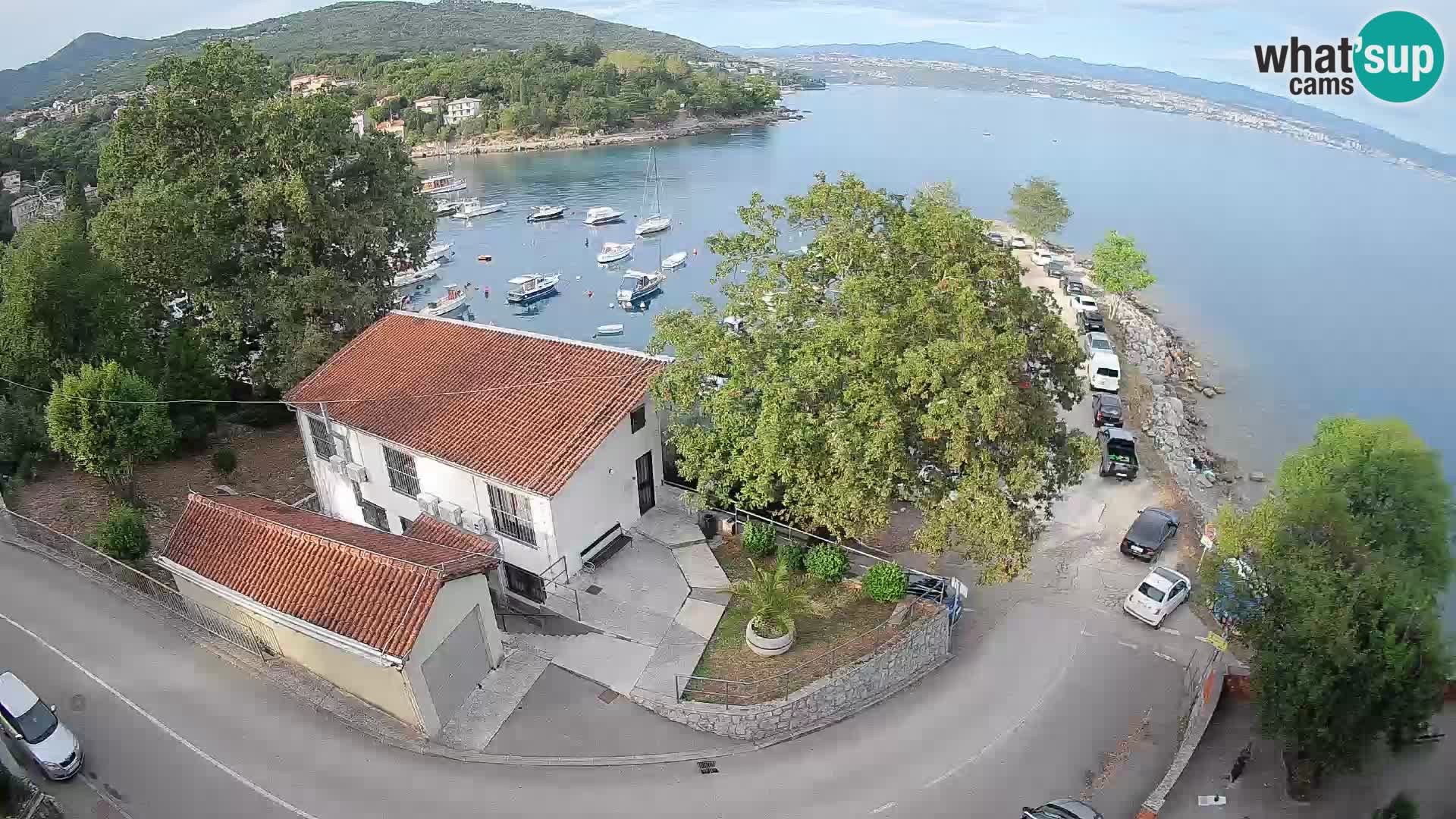 Ika Harbor Webcam – LIVE View of the Harbor and Opatija Lights