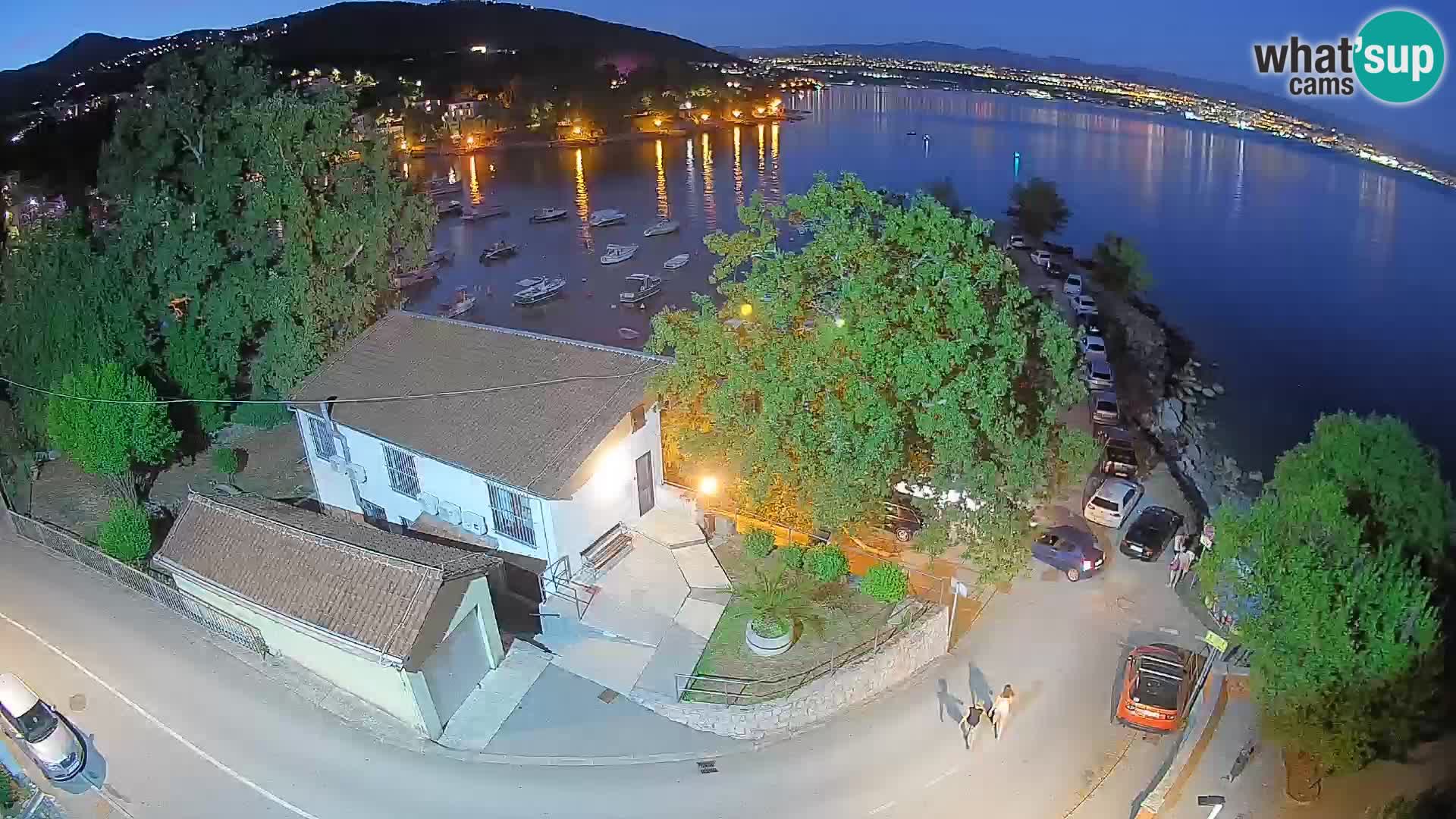 Ika Harbor Webcam – LIVE View of the Harbor and Opatija Lights