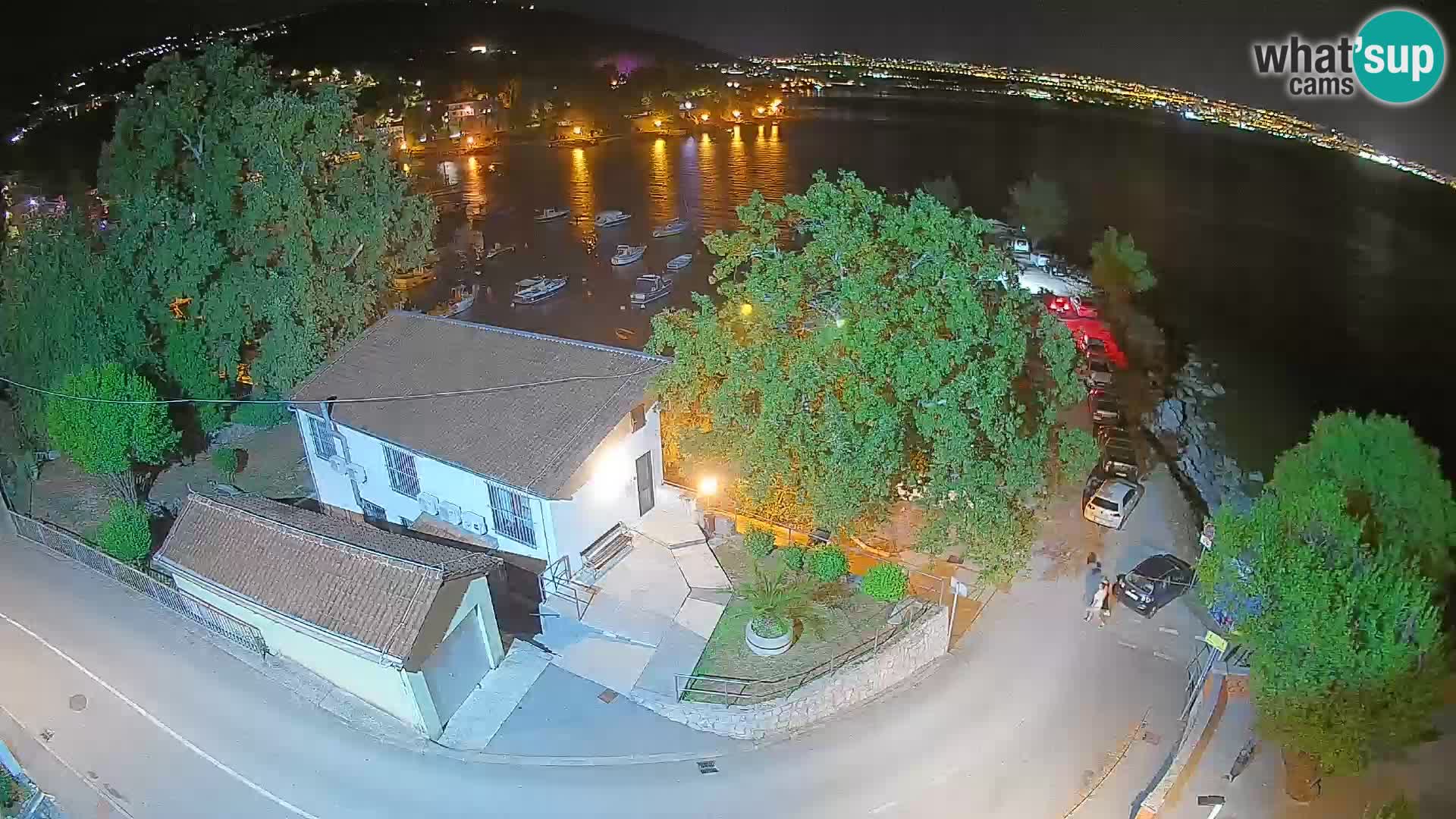 Ika Harbor Webcam – LIVE View of the Harbor and Opatija Lights