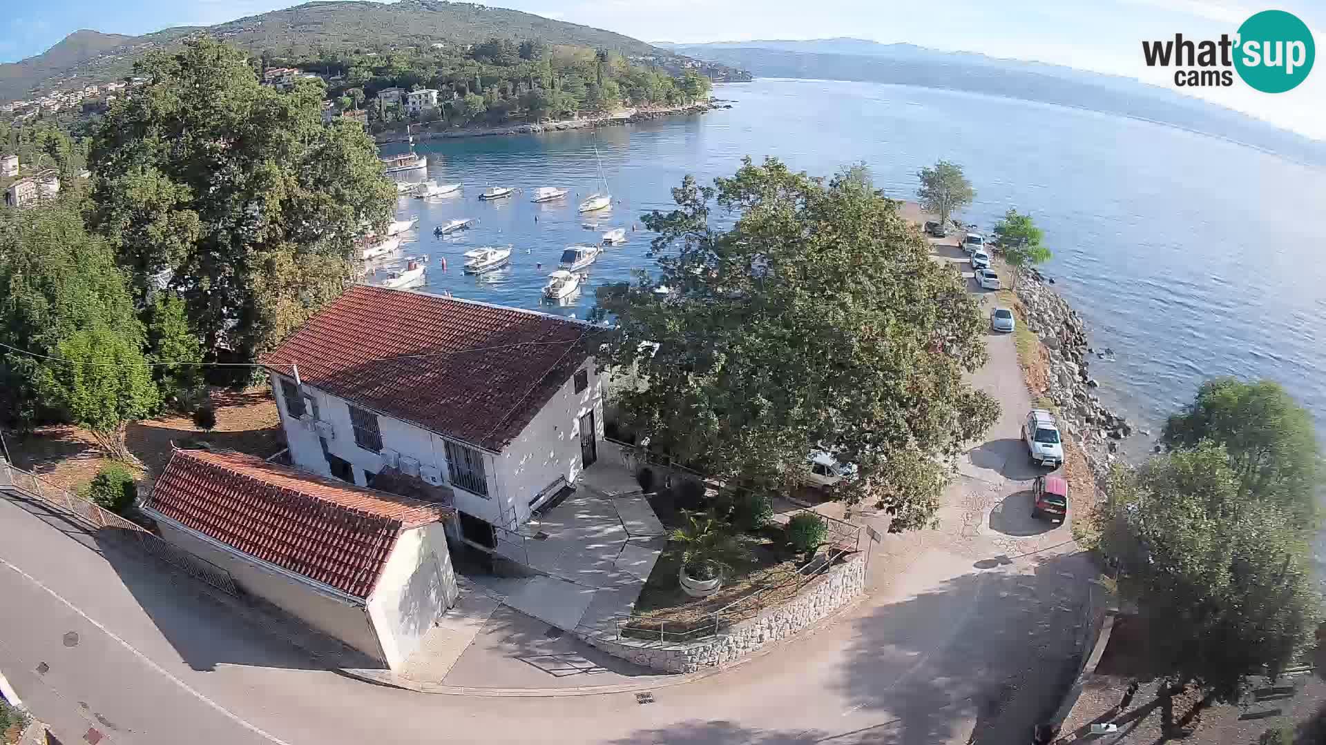 Ika Harbor Webcam – LIVE View of the Harbor and Opatija Lights